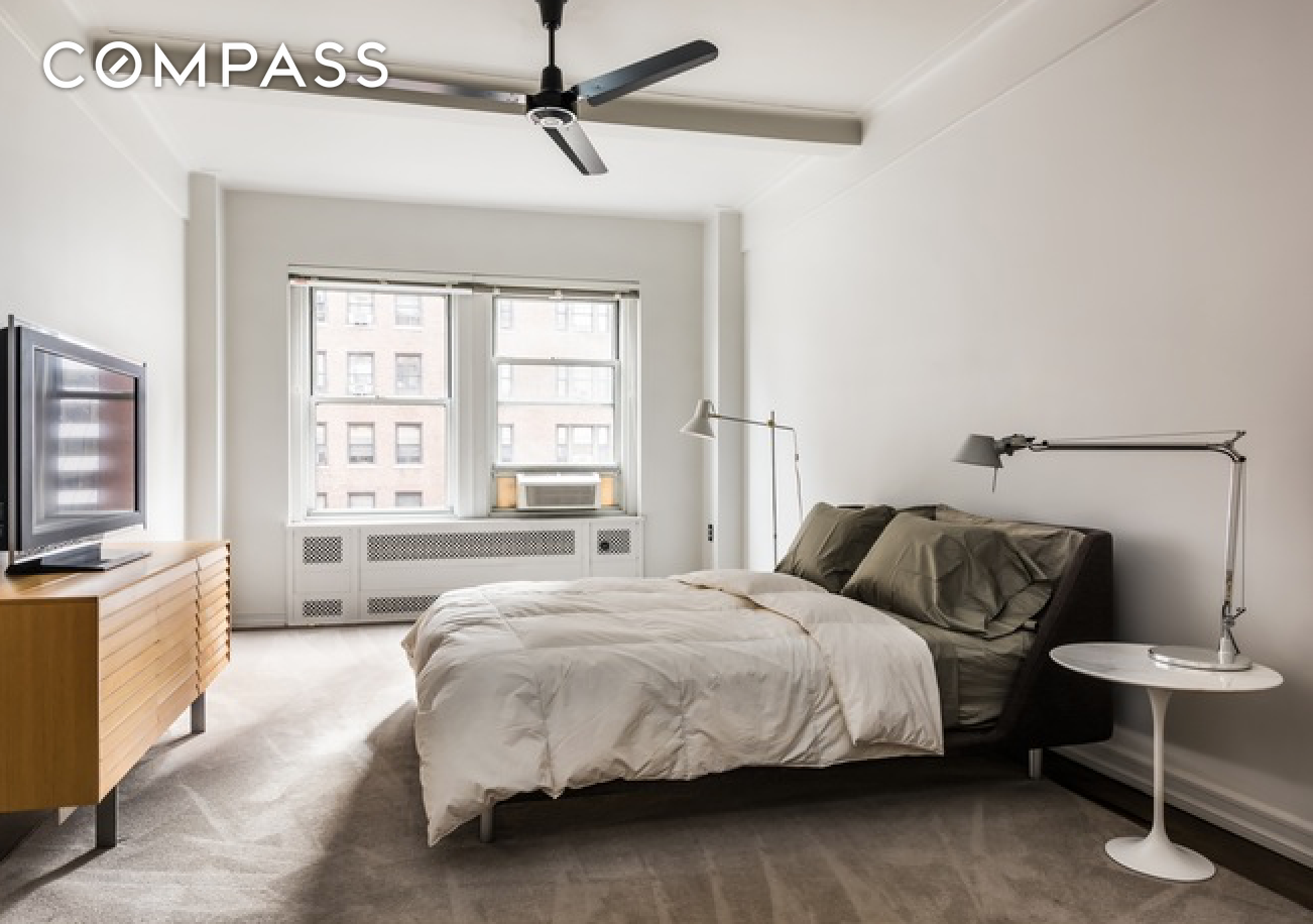 #4 photo, 433 W 34th Street, Hudson Yards , NY 10001