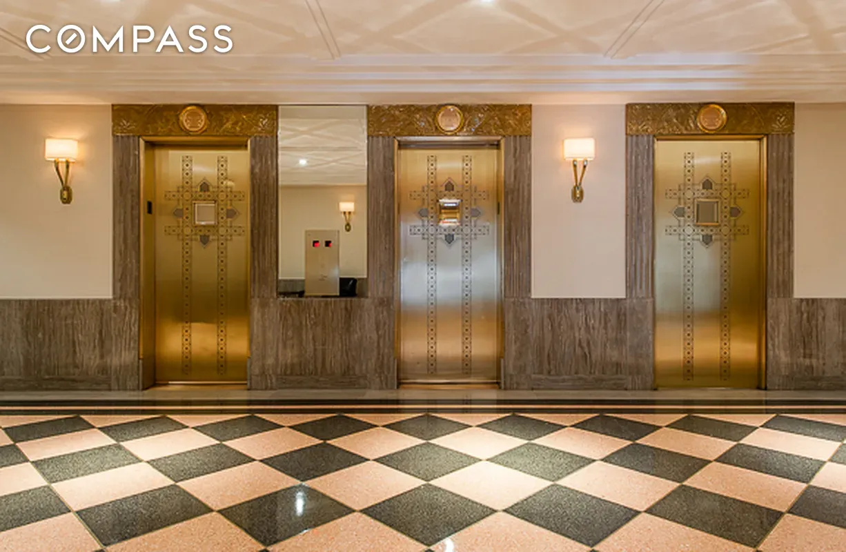 #9 photo, 433 W 34th Street, Hudson Yards , NY 10001