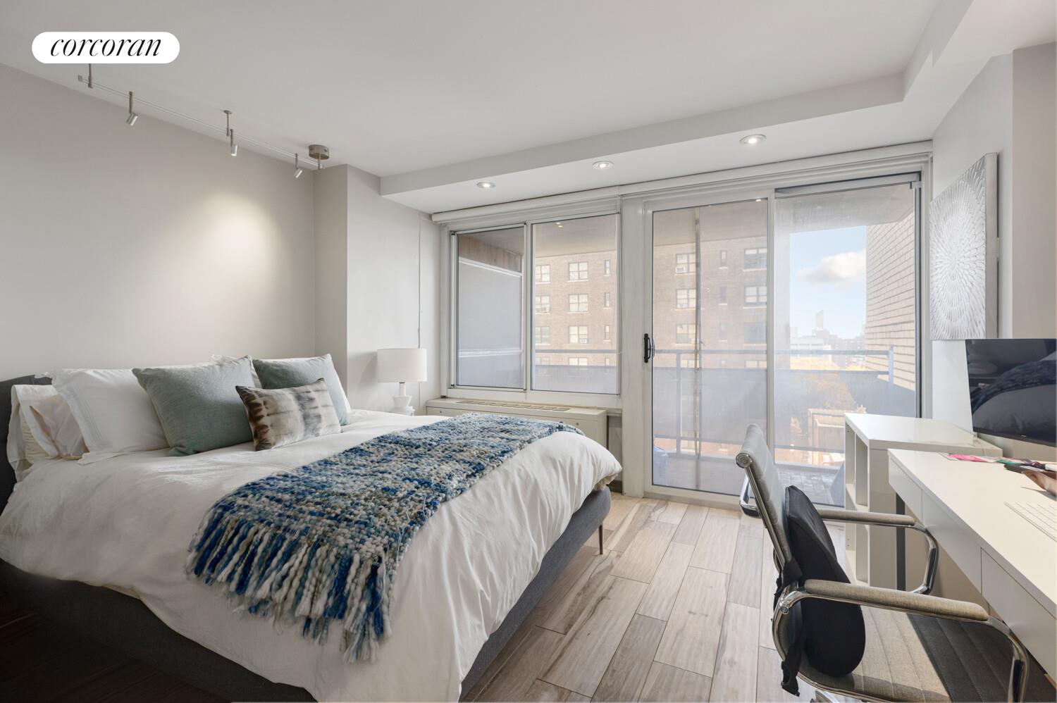 #5 photo, 142 E 16TH Street, Gramercy Park , NY 10003