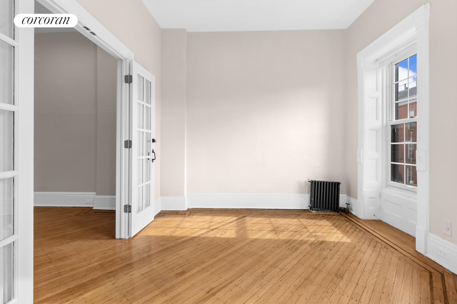 #4 photo, 621 MACON Street, Stuyvesant Heights , NY 11233