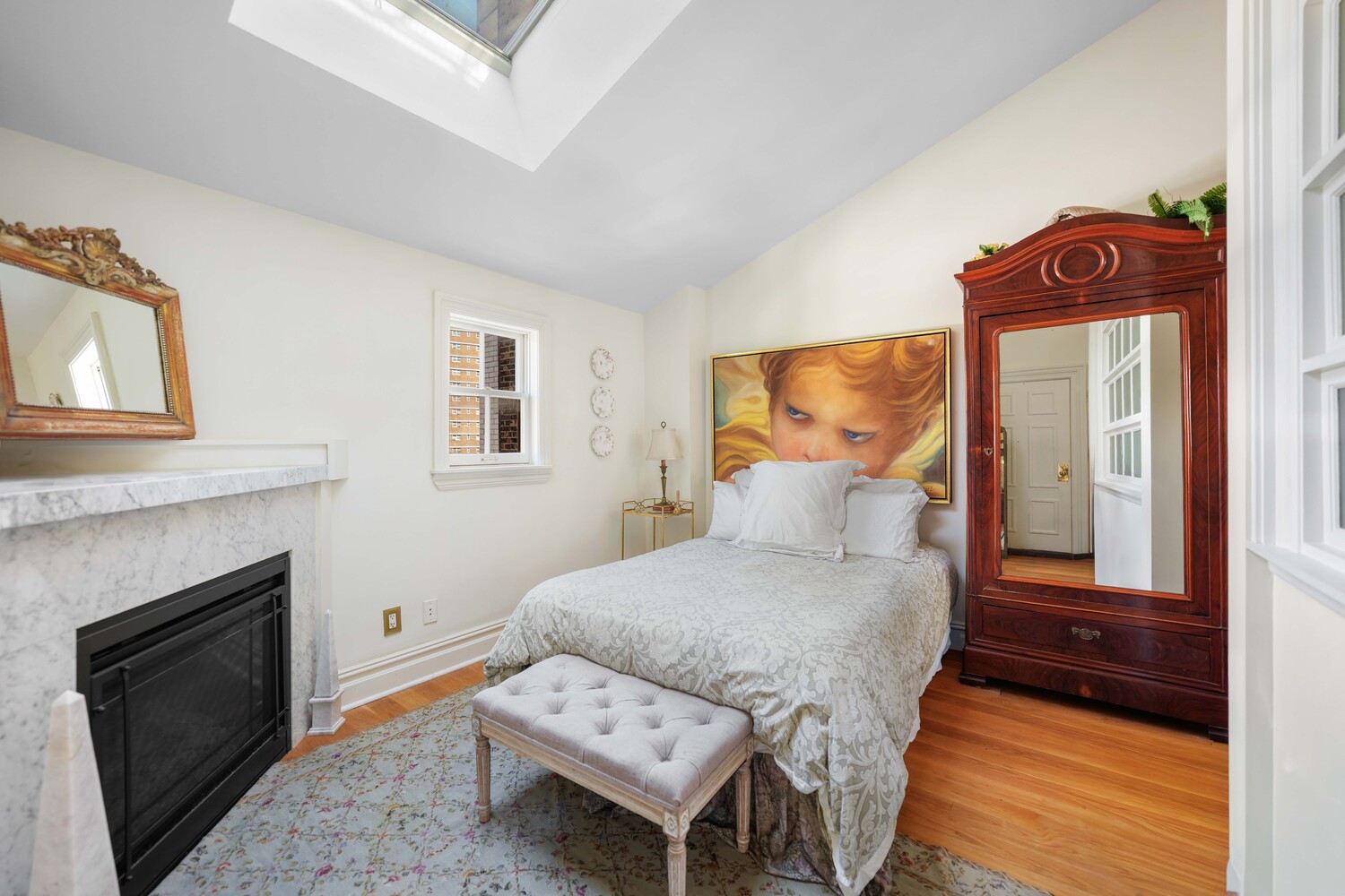 #11 photo, 336 W 23RD Street, Chelsea , NY 10011