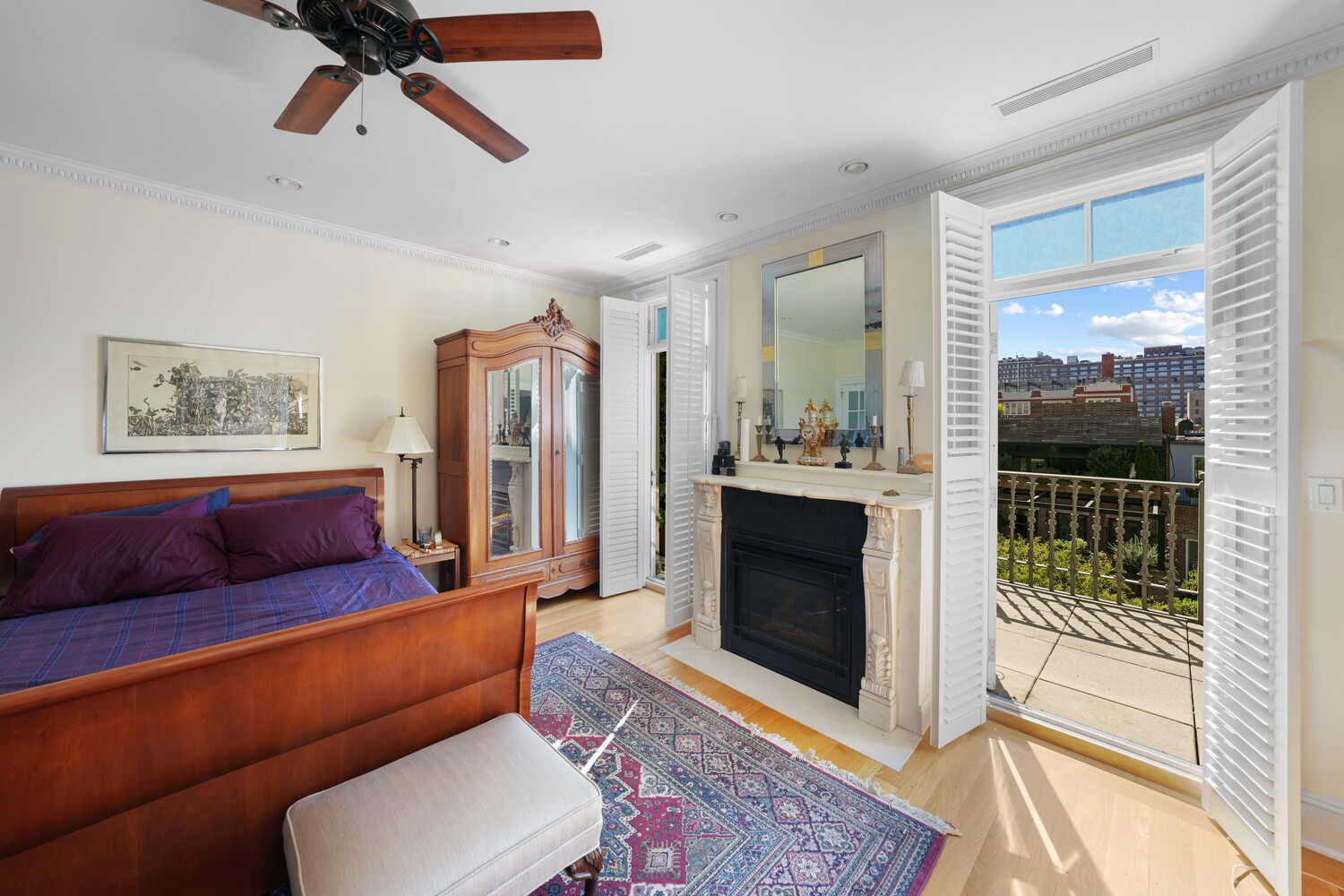 #15 photo, 336 W 23RD Street, Chelsea , NY 10011