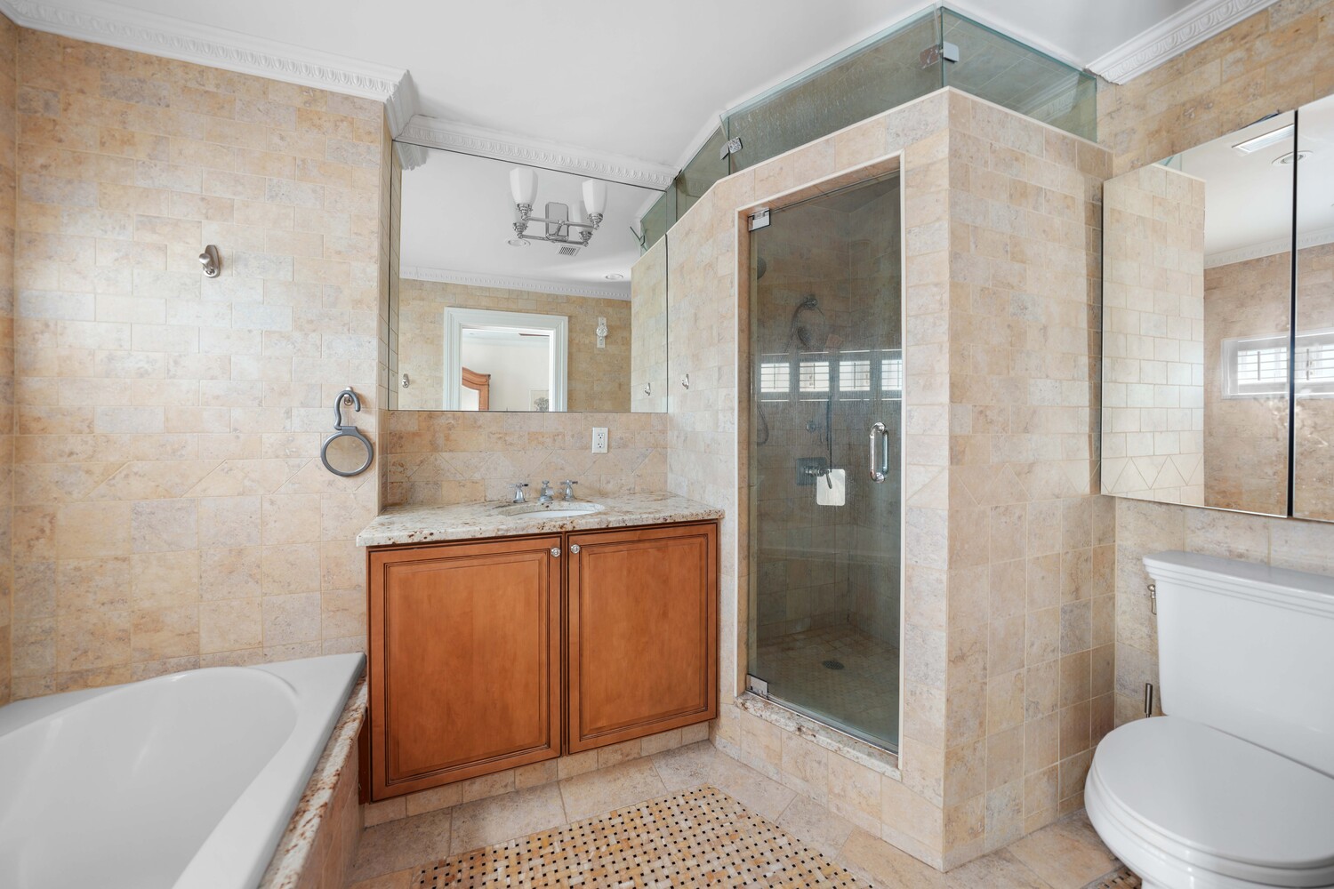 #17 photo, 336 W 23RD Street, Chelsea , NY 10011