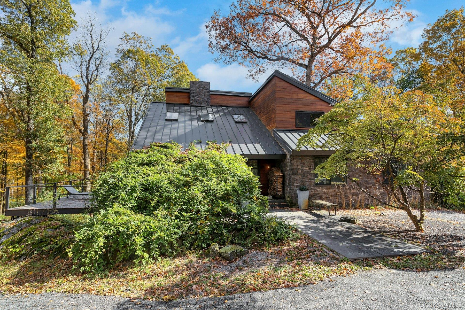 #4 photo, 16 Old Wagon Road, Bedford Corners , NY 10549