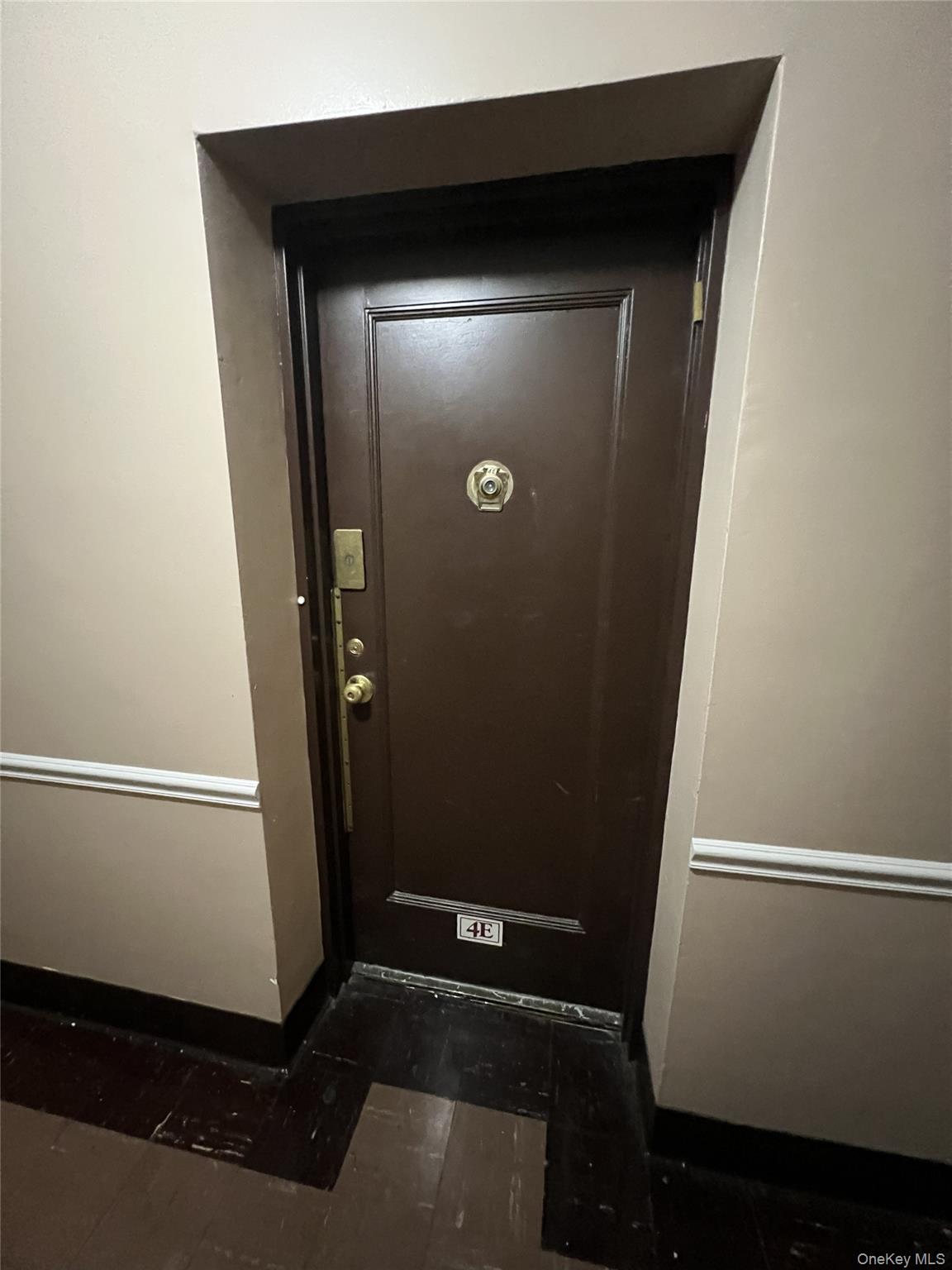 #4 photo, 280 Collins Avenue, Mount Vernon , NY 10552