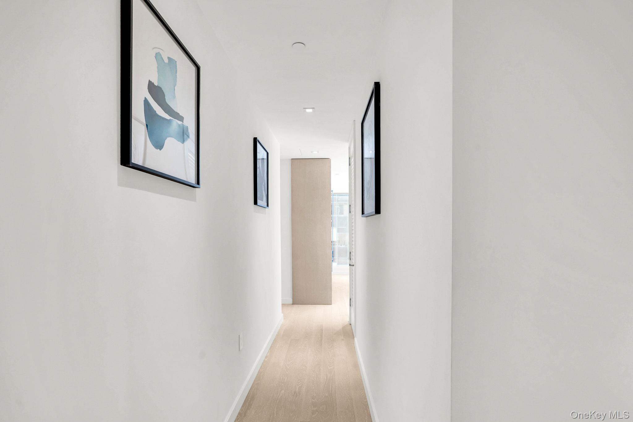 #2 photo, 138 E 50th Street, New York (Manhattan) , NY 10022