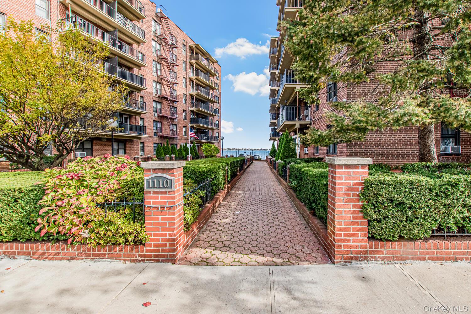 #12 photo, 1110 Stadium Avenue, Bronx , NY 10465