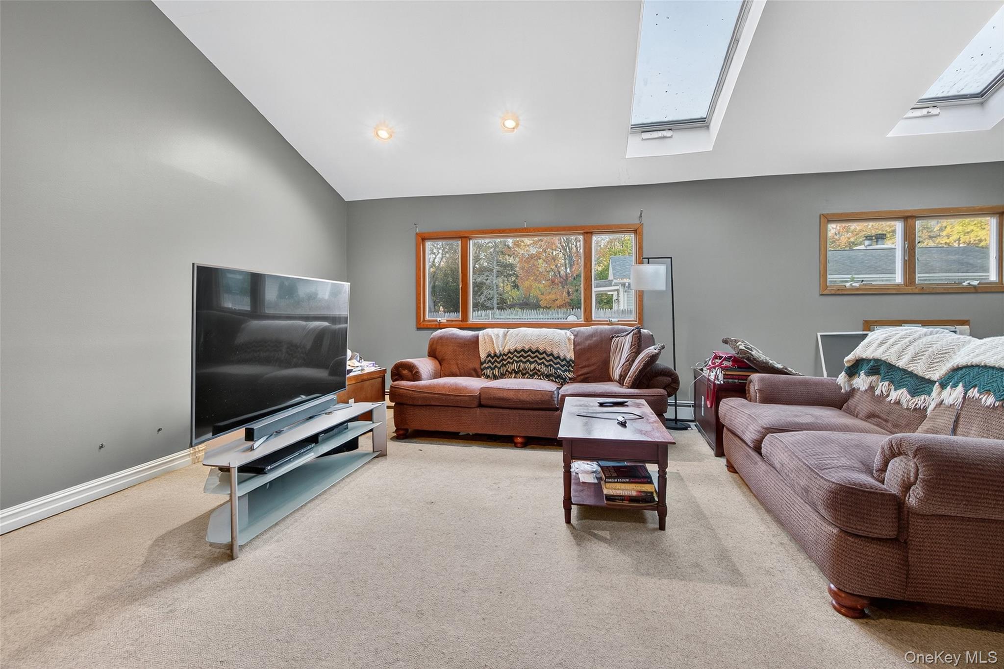 #9 photo, 5 Julia Circle, East Setauket , NY 11733