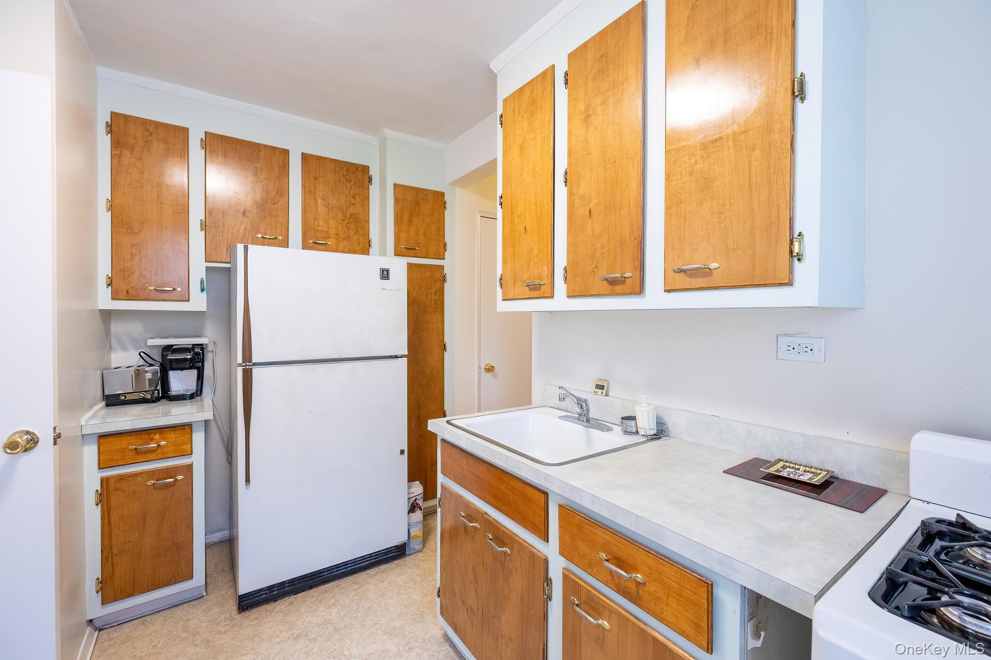 #10 photo, 2390 Palisade Avenue, Bronx , NY 10463