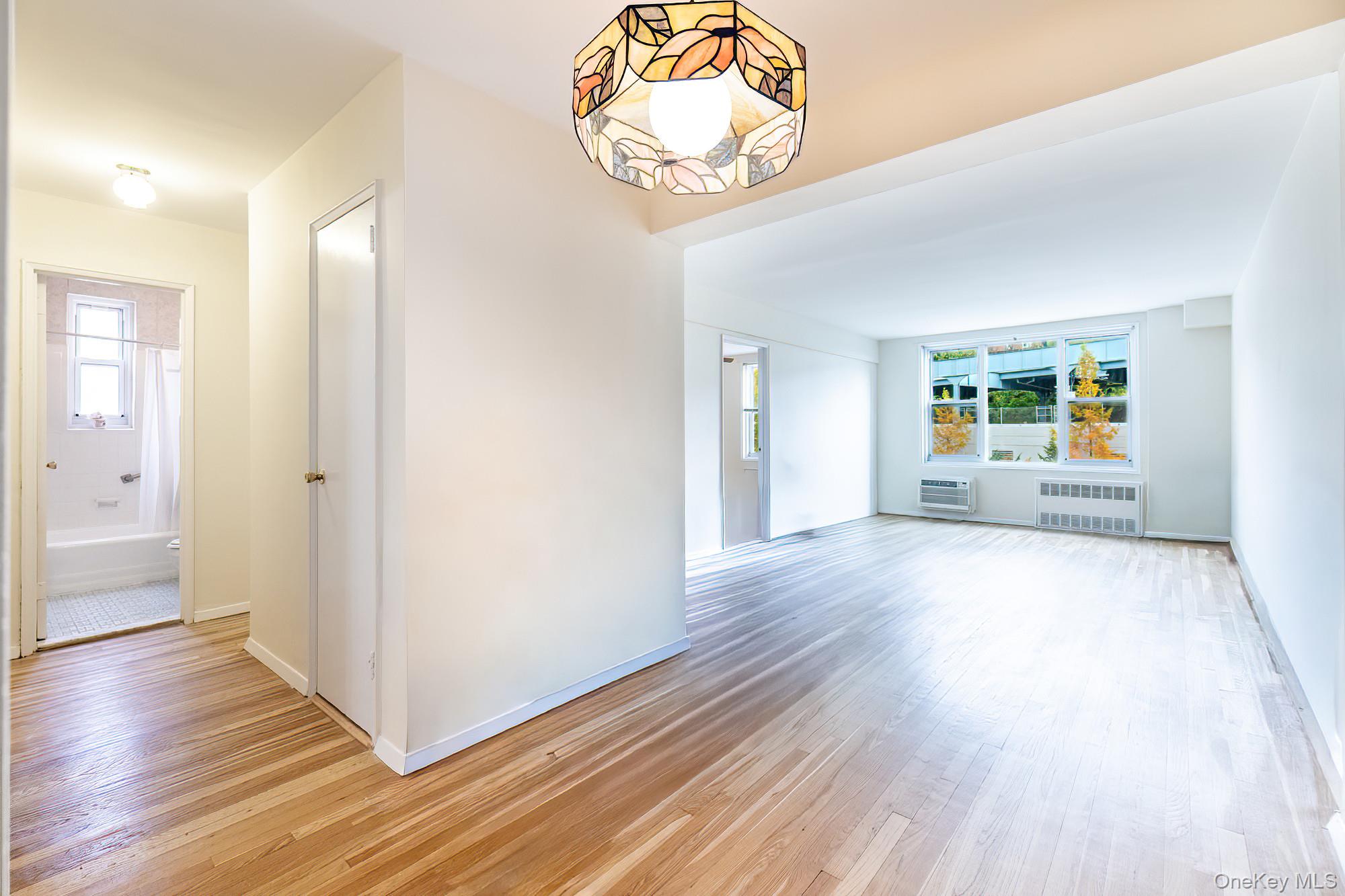 #3 photo, 2390 Palisade Avenue, Bronx , NY 10463