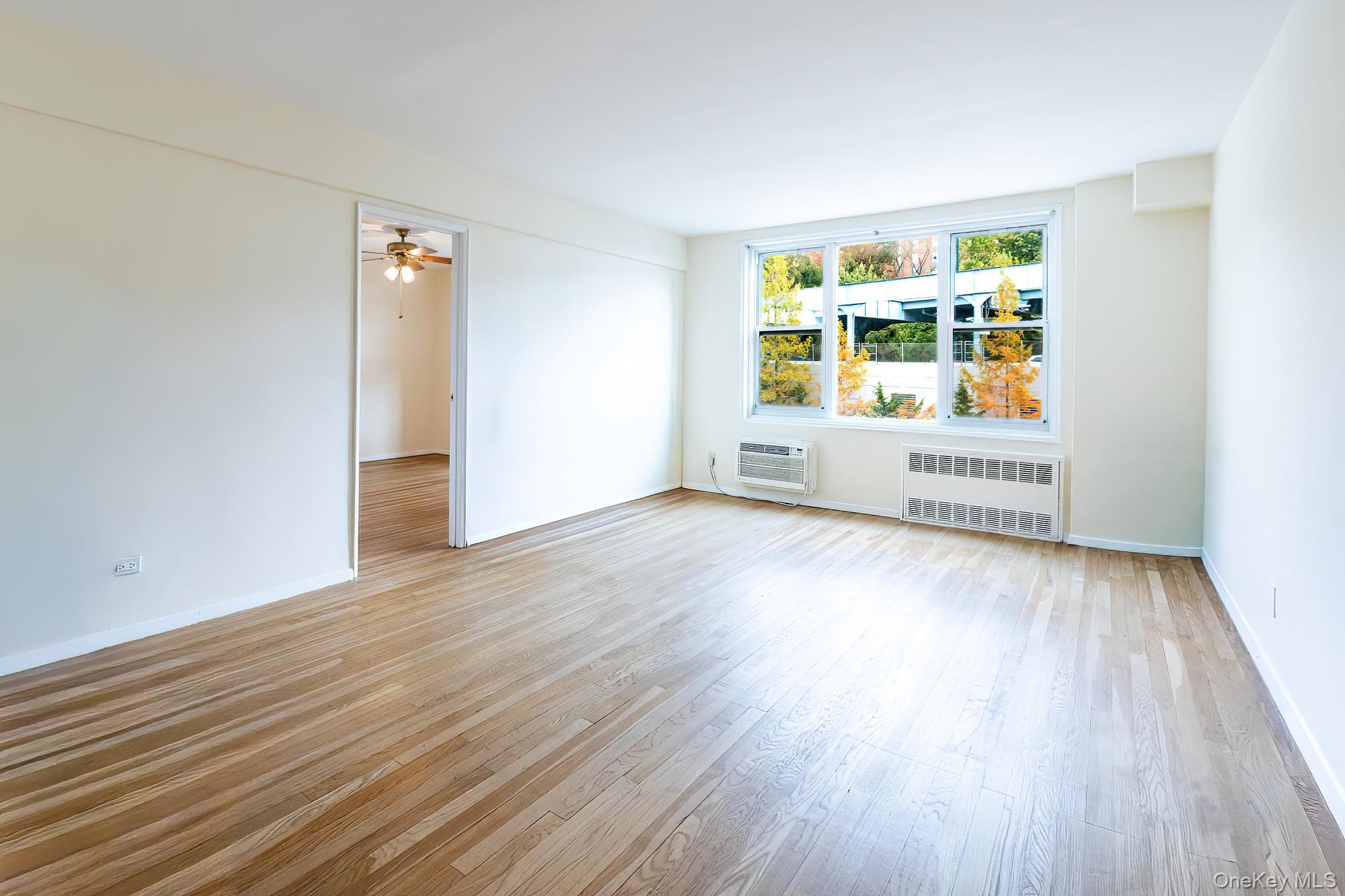 #5 photo, 2390 Palisade Avenue, Bronx , NY 10463