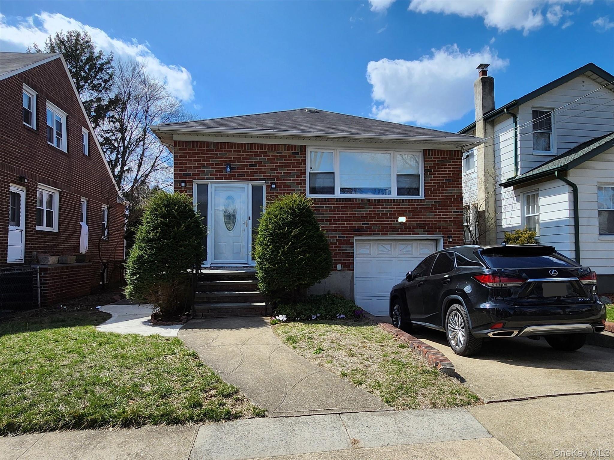 #1 photo, 132 A Hawthorne Avenue, Floral Park , NY 11001