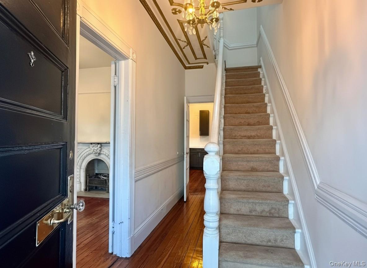 #4 photo, 14-28 Astoria Park, Astoria , NY 11102