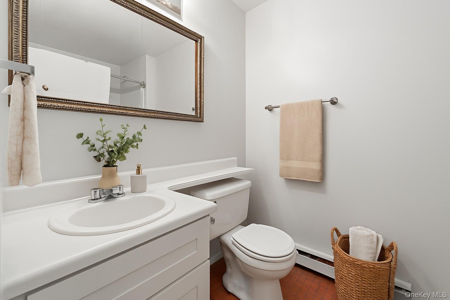 #9 photo, 49 Freedom Lane, Coram , NY 11727