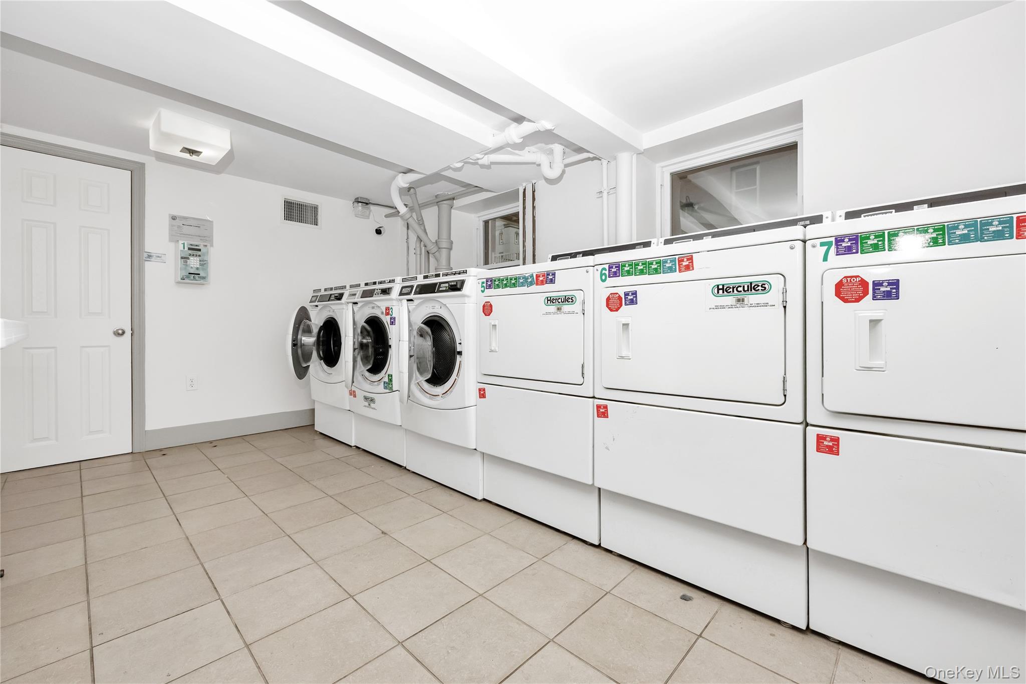 #17 photo, 251 W Broadway, Long Beach , NY 11561