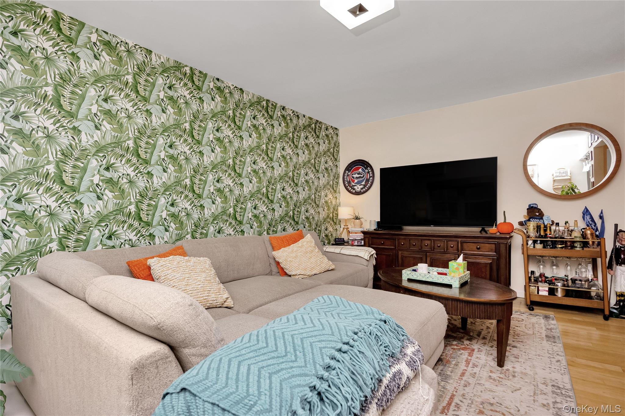 #5 photo, 251 W Broadway, Long Beach , NY 11561