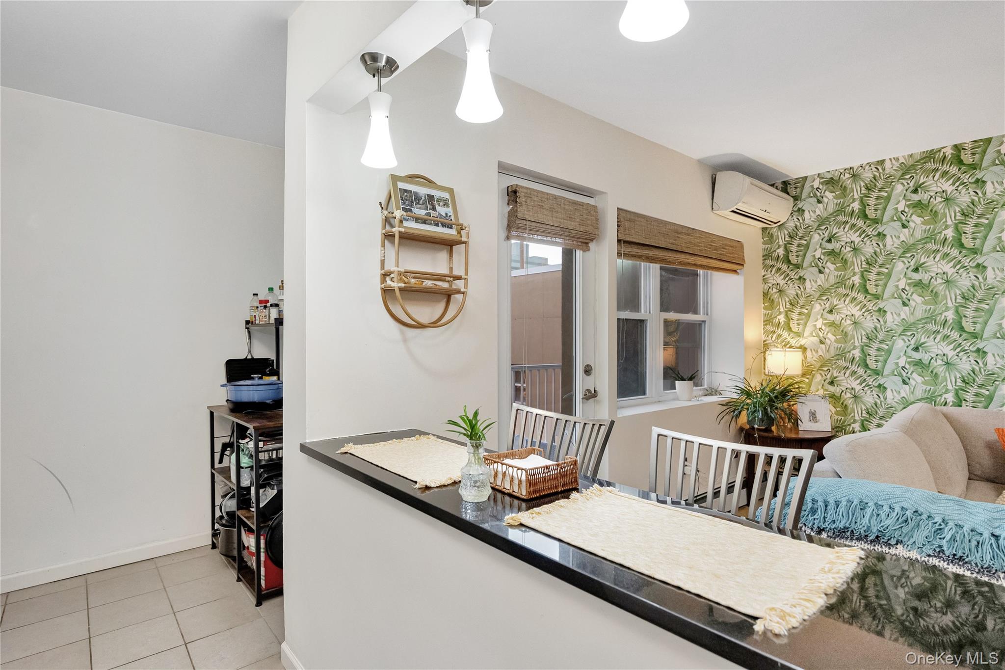 #9 photo, 251 W Broadway, Long Beach , NY 11561