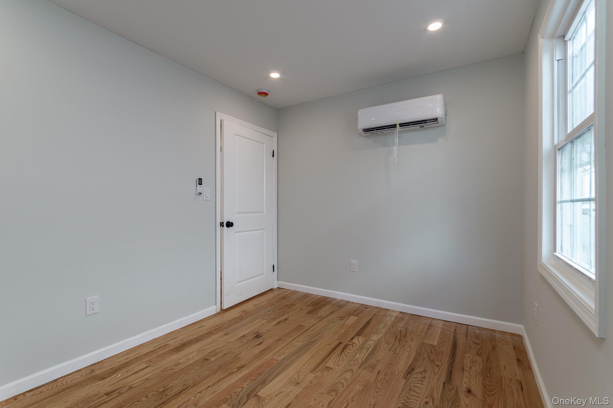 #16 photo, 13332 Guy R Brewer Boulevard, Jamaica , NY 11434