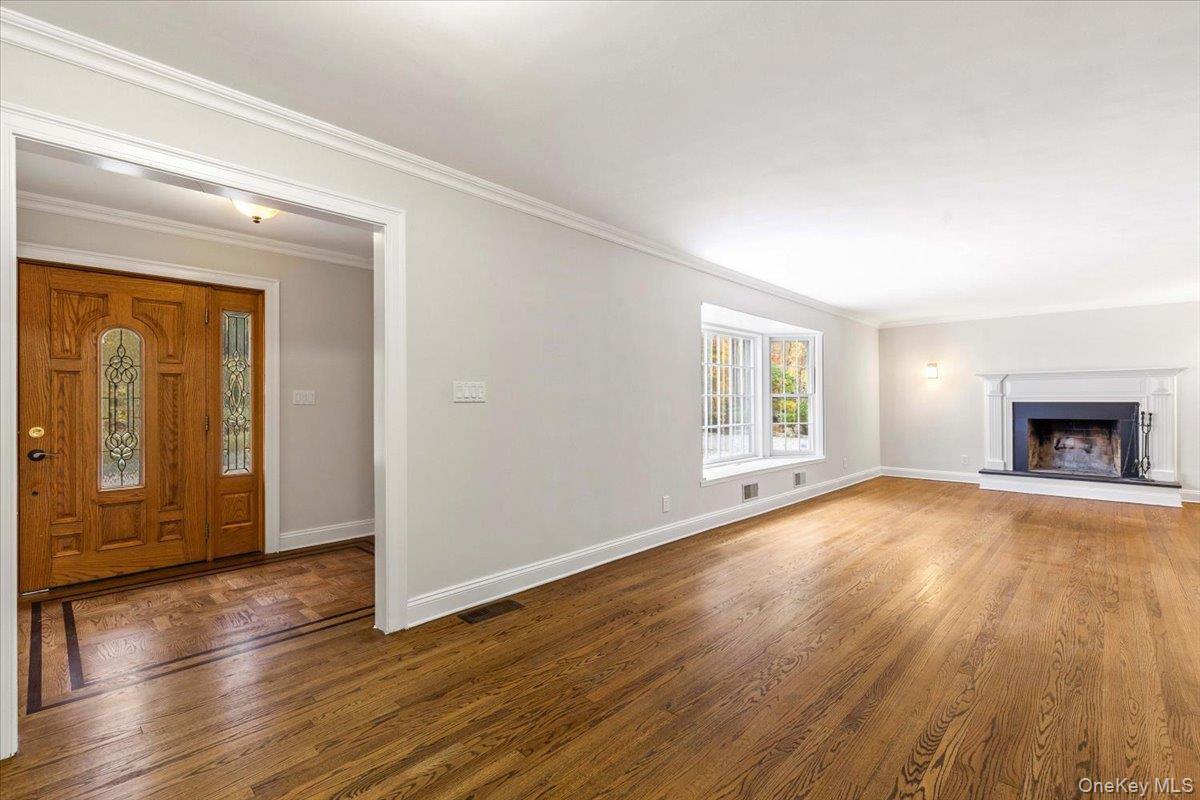 #2 photo, 110 Oliver Road, Bedford , NY 10506