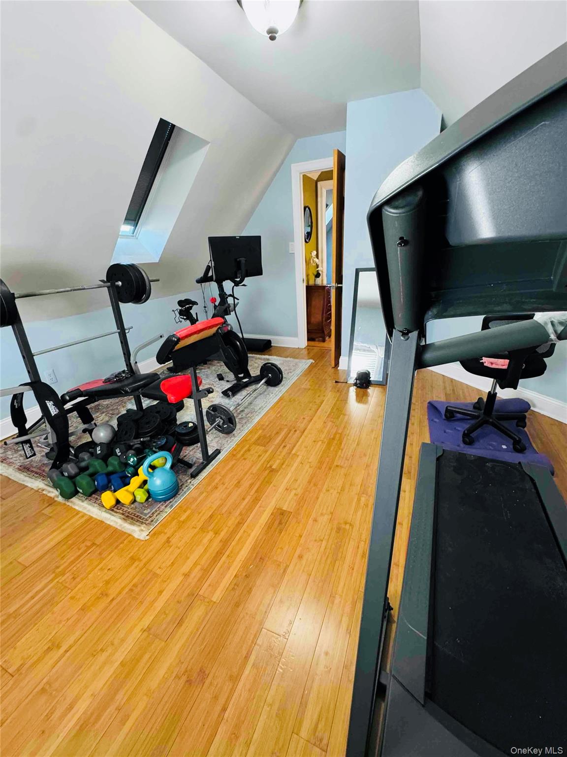 #11 photo, 91-14 182nd Street, Hollis , NY 11423