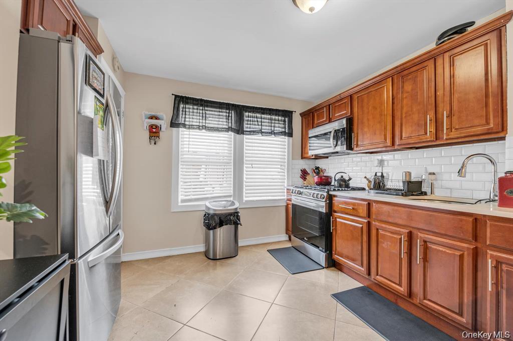 #7 photo, 150-37 119th Avenue, Jamaica , NY 11434