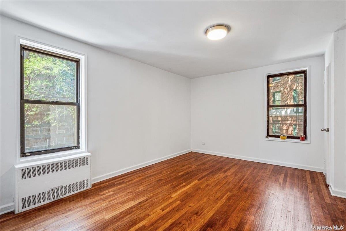 #7 photo, 90-11 35 Avenue, Jackson Heights , NY 11372