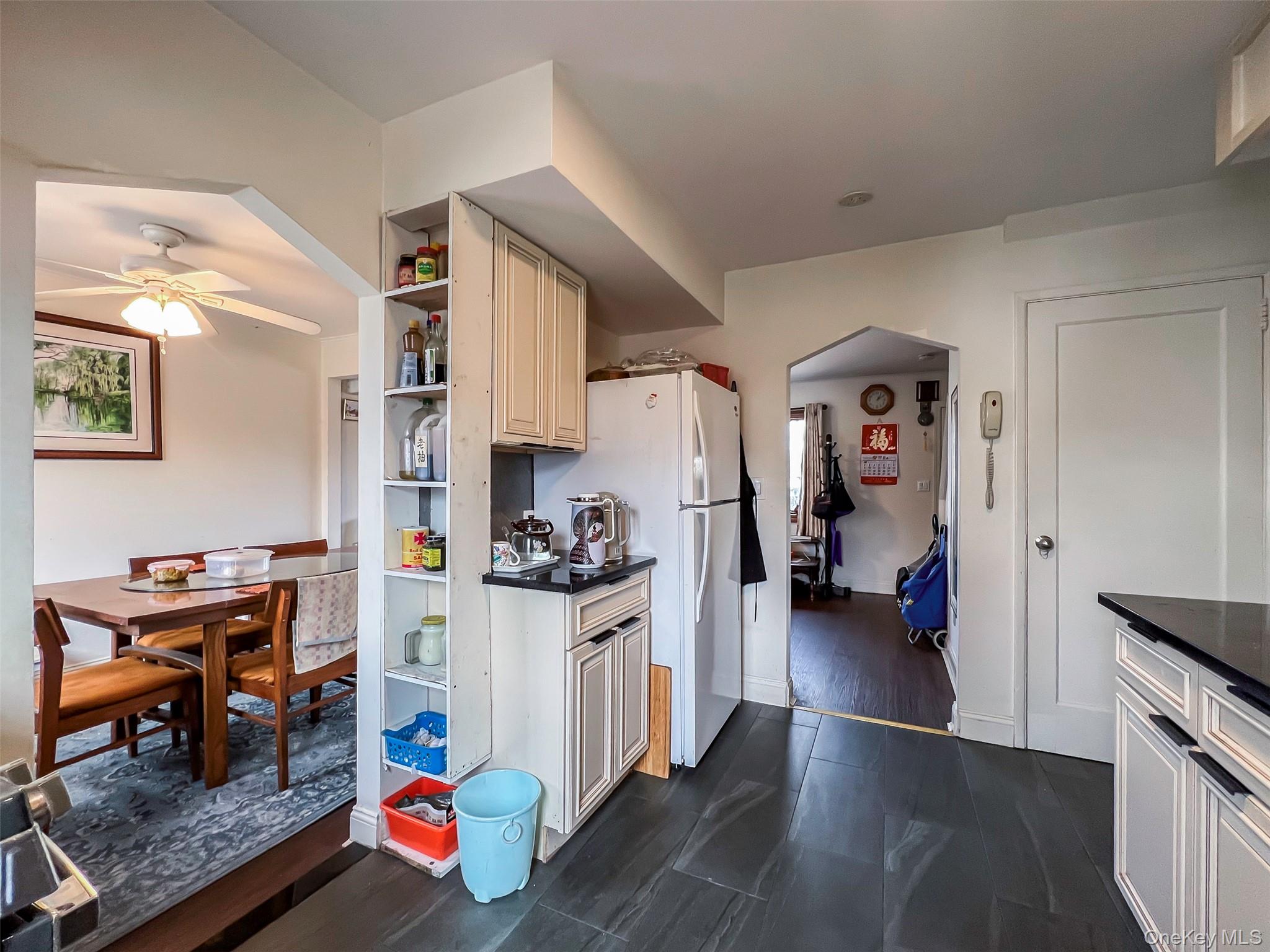 #11 photo, 70 Bruce Avenue, Hicksville , NY 11801