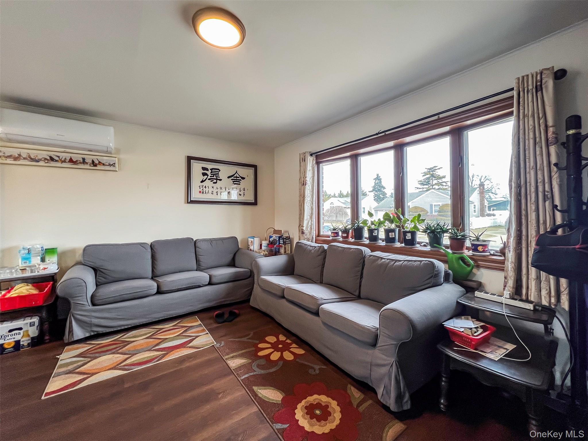 #4 photo, 70 Bruce Avenue, Hicksville , NY 11801