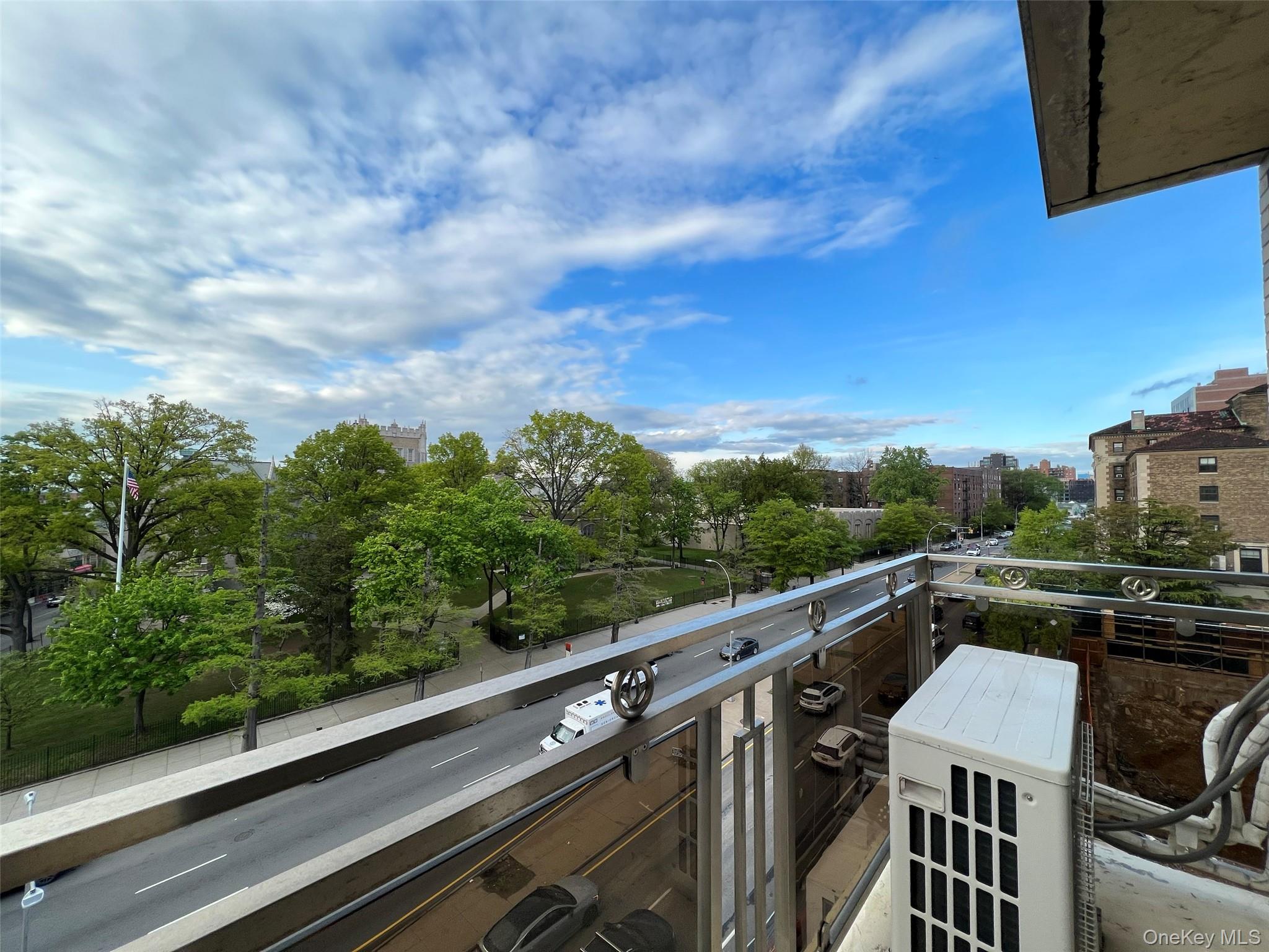 #3 photo, 138-12 Northern Boulevard, Flushing , NY 11354