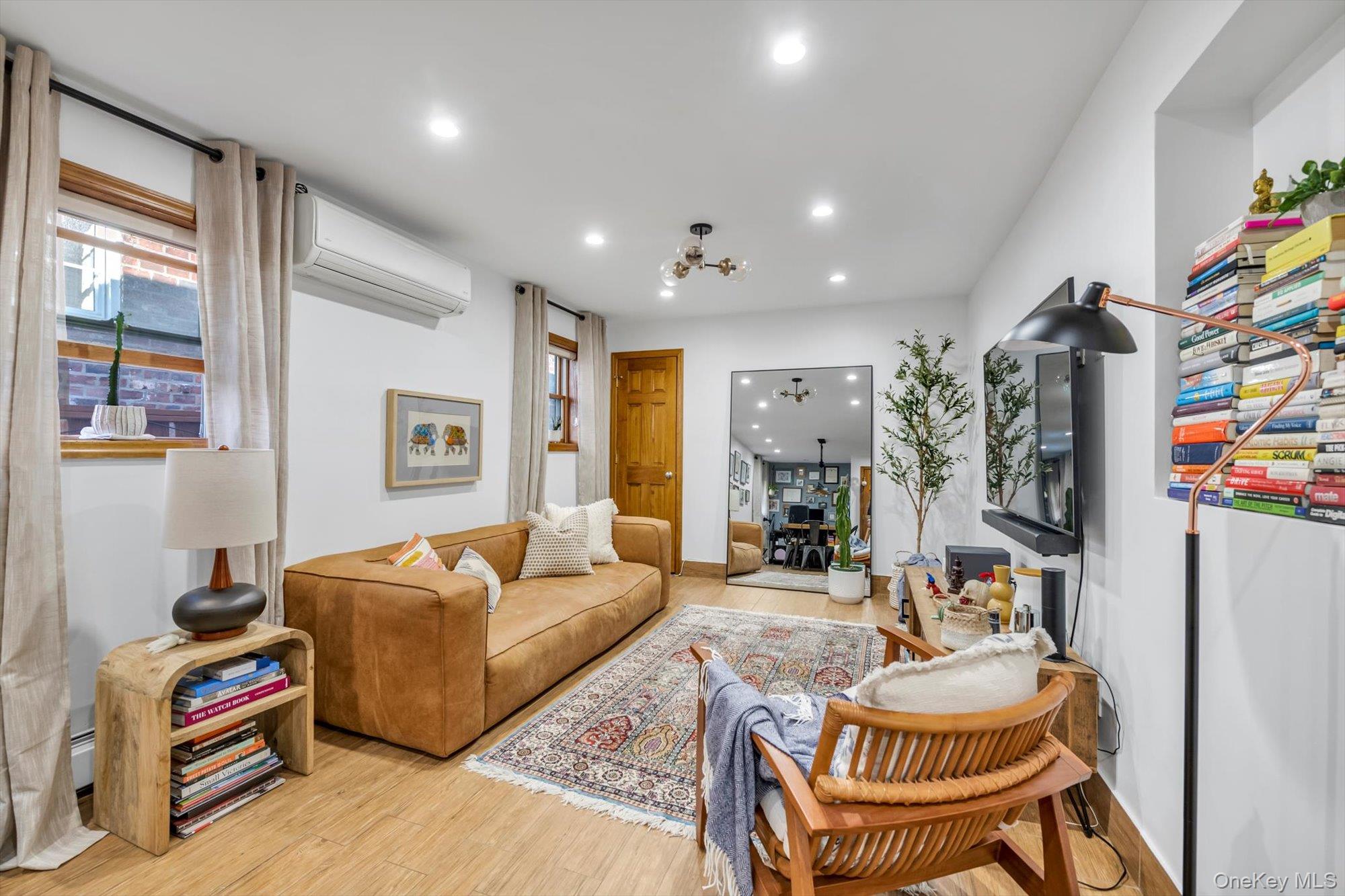 #4 photo, 15836 96th Street, Howard Beach , NY 11414