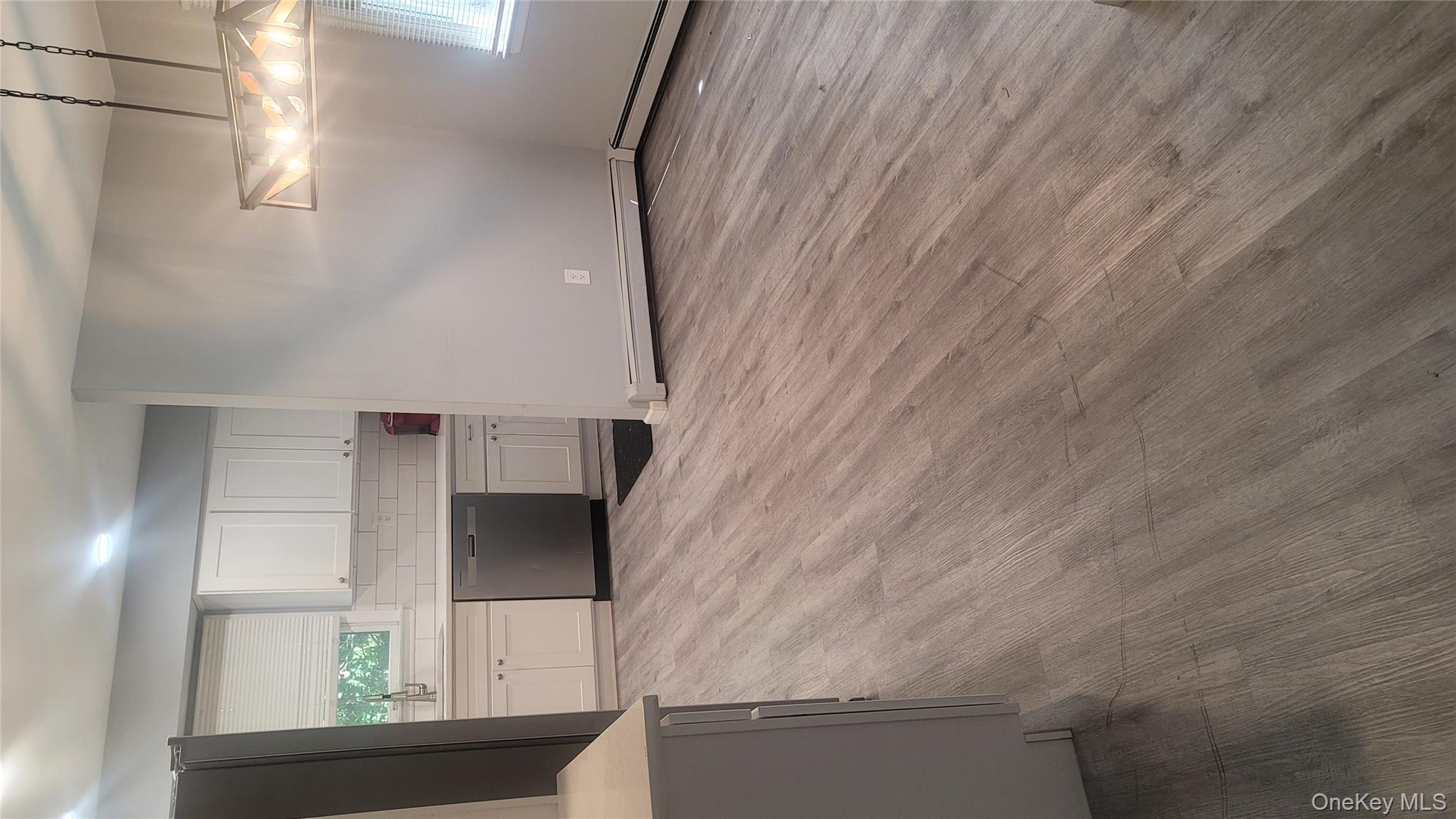 #9 photo, 80-82 Laurel blvd, Ronkonkoma , NY 11779