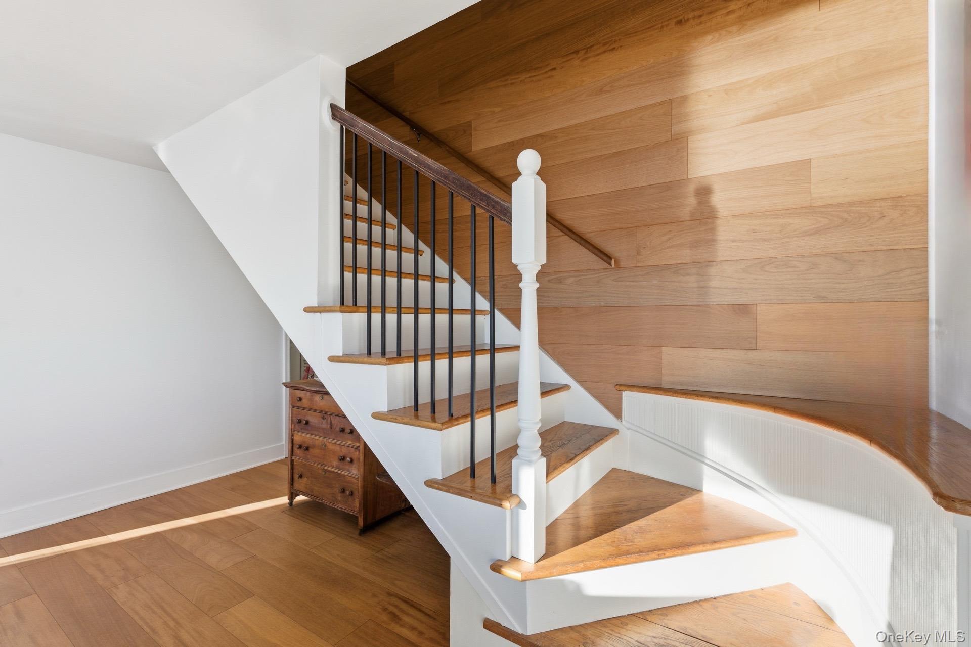 #8 photo, 530 Sunset Way, Southold , NY 11971