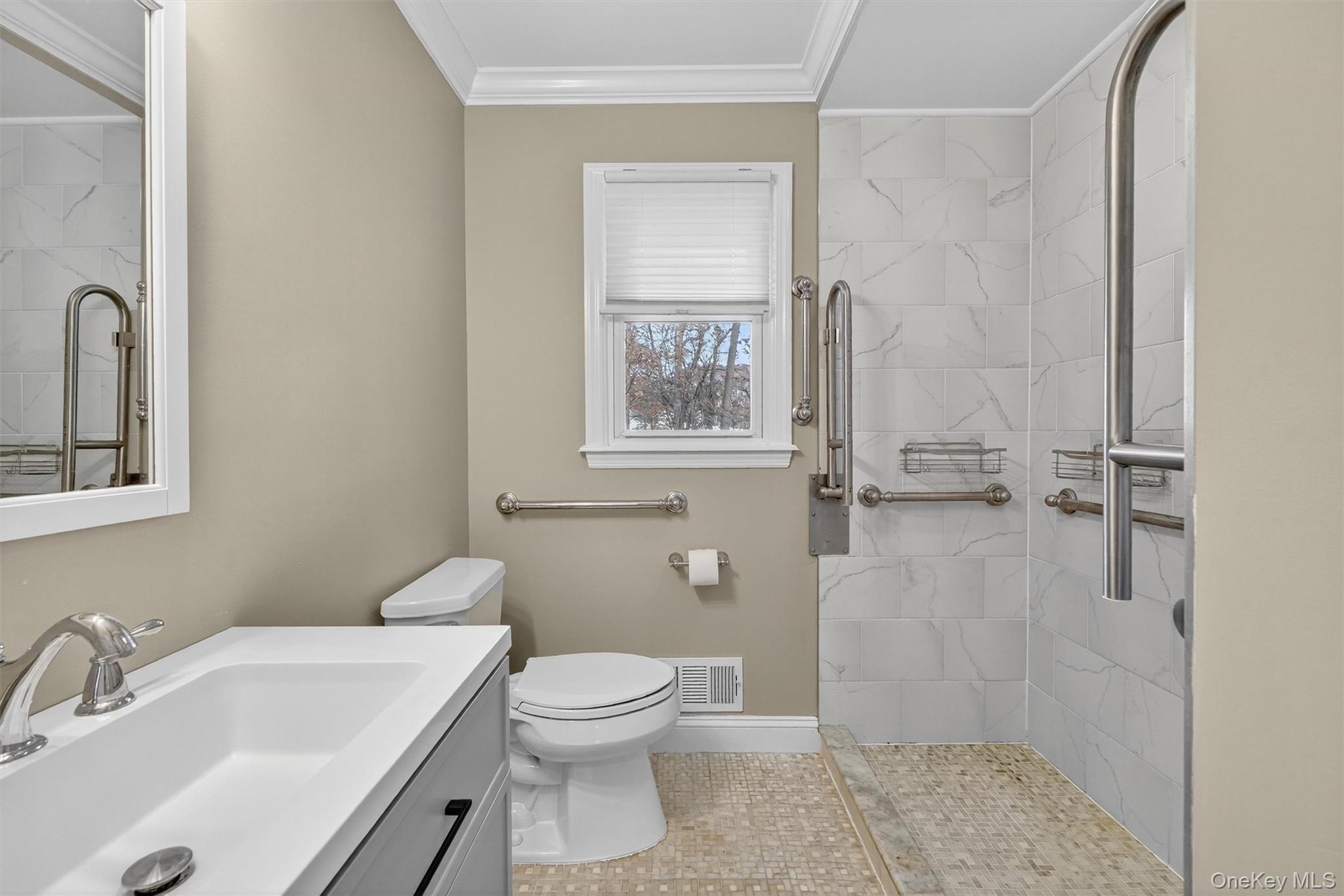 #13 photo, 34 Poplar Street, Nanuet , NY 10954