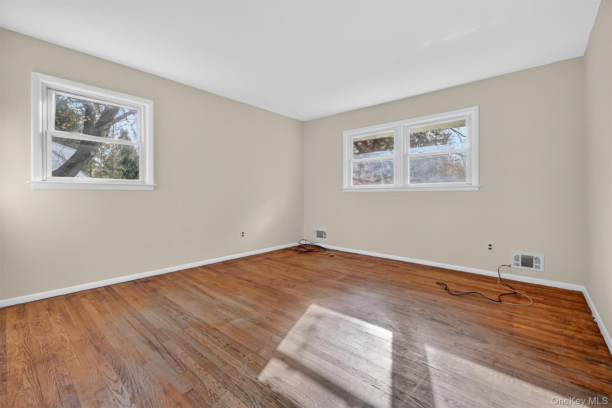 #14 photo, 34 Poplar Street, Nanuet , NY 10954