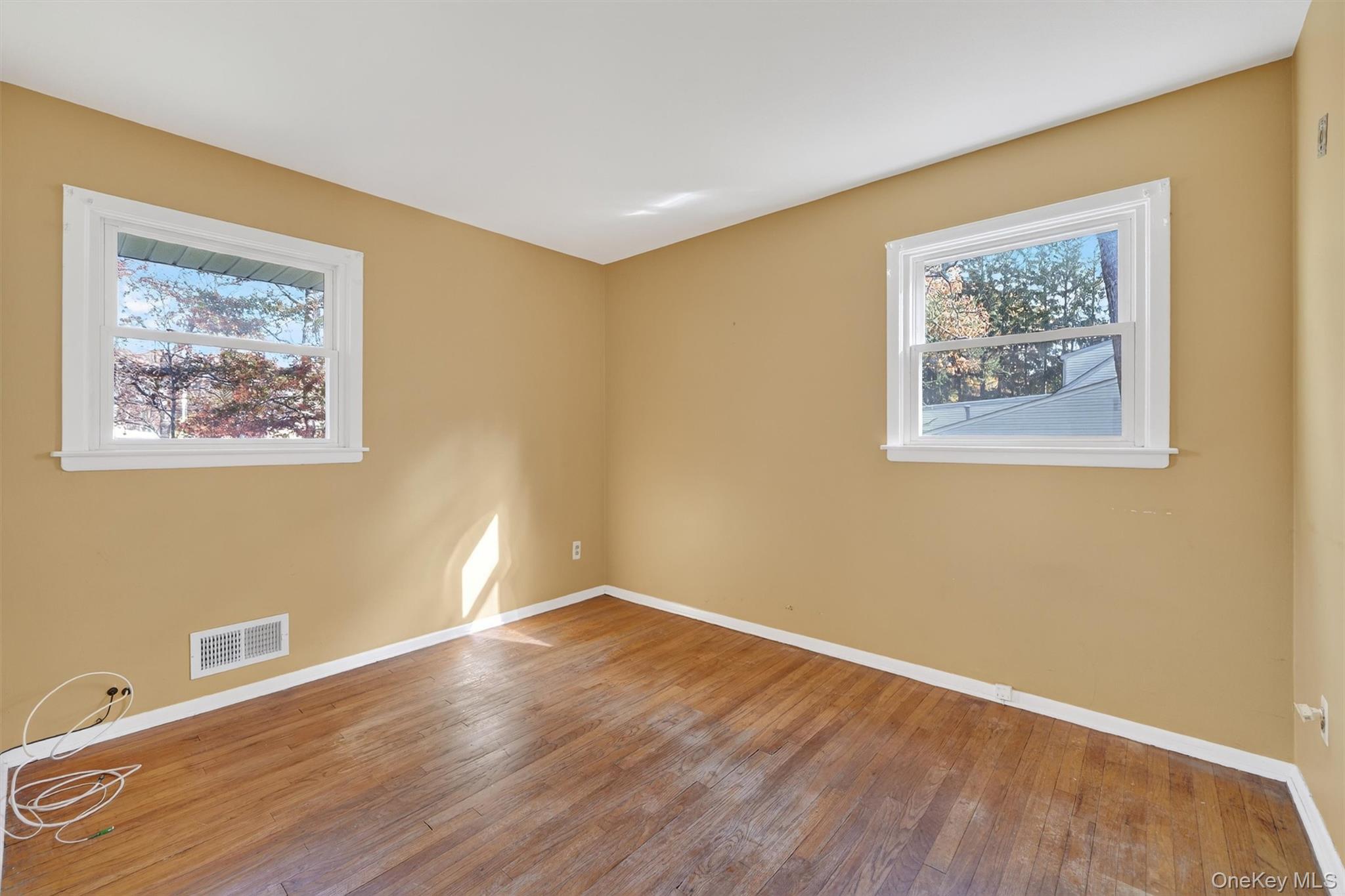 #16 photo, 34 Poplar Street, Nanuet , NY 10954