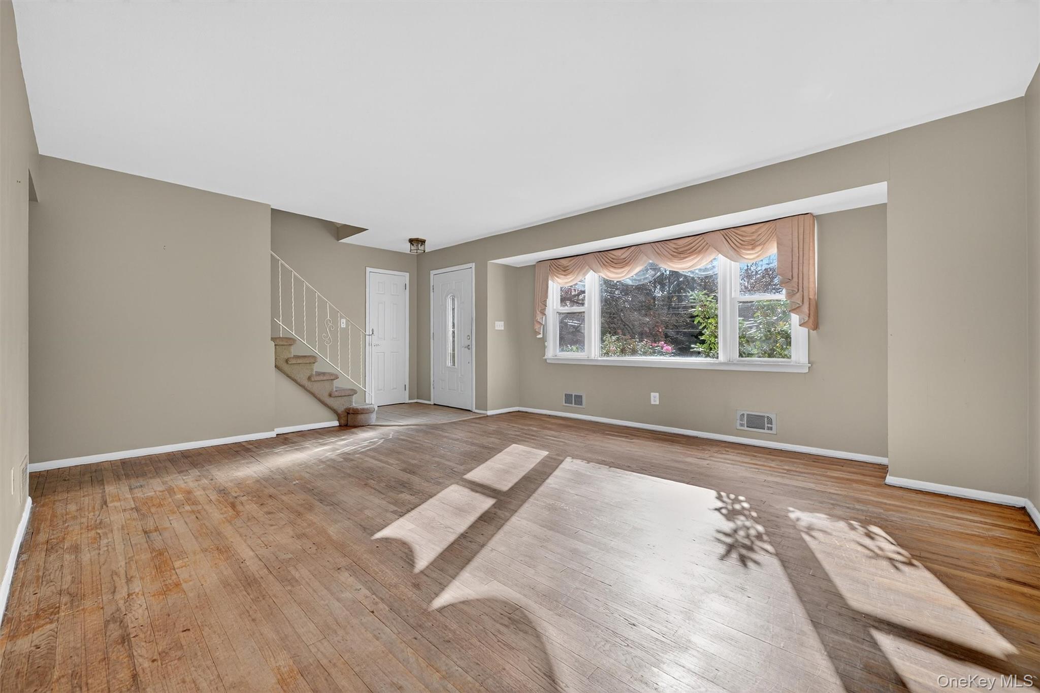 #5 photo, 34 Poplar Street, Nanuet , NY 10954