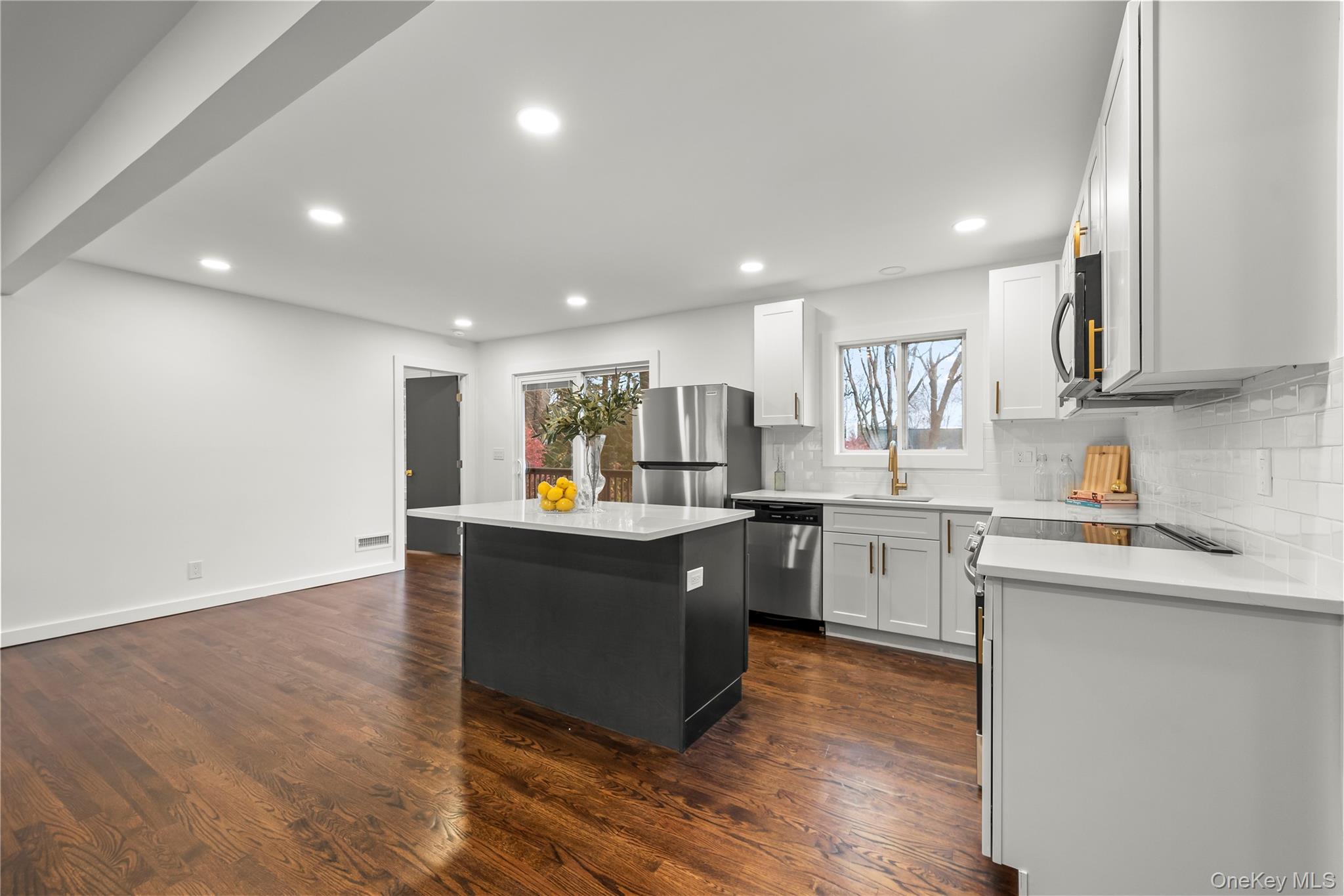 #4 photo, 5 Carillon Road, Brewster , NY 10509