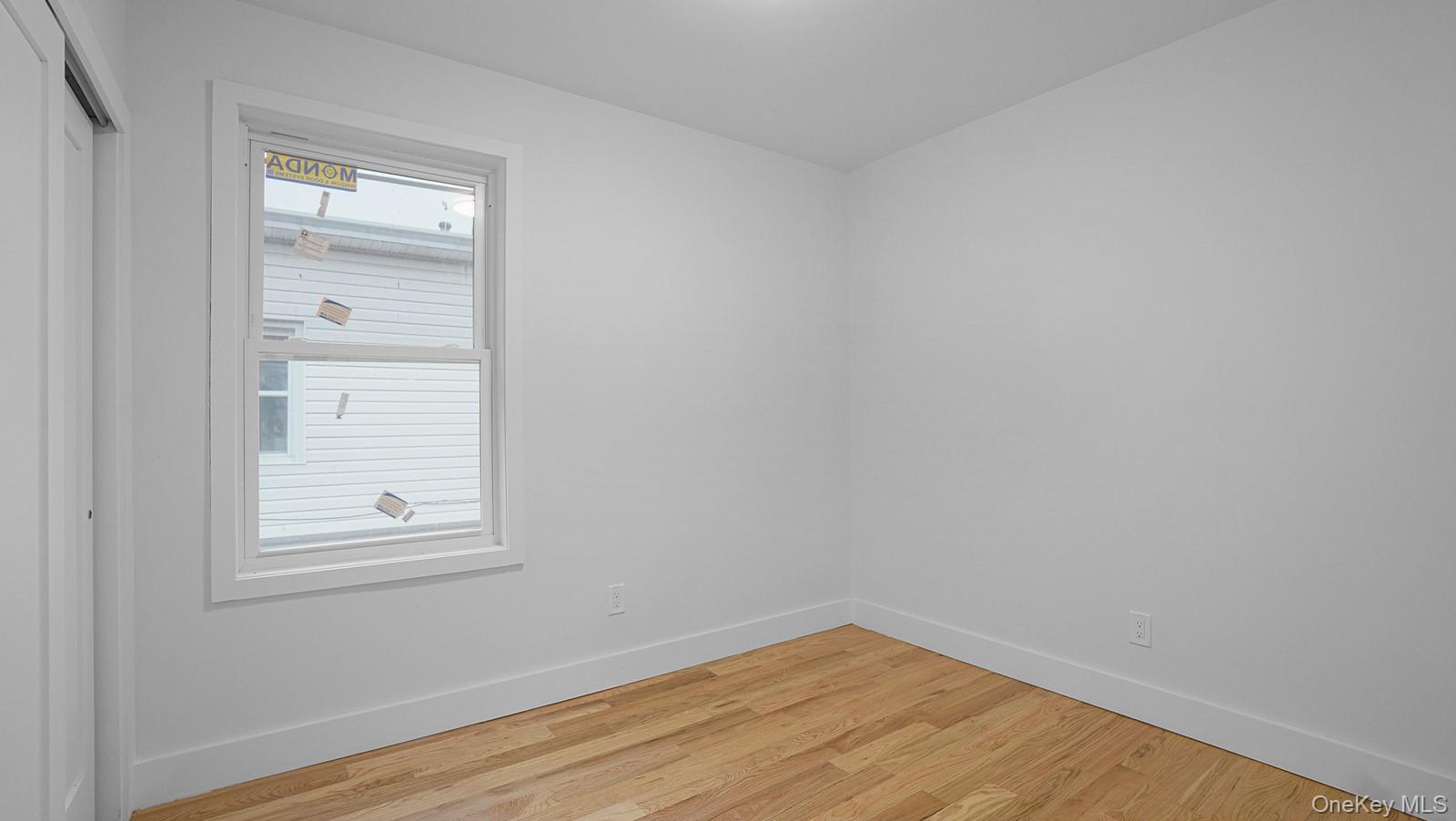 #11 photo, 679 E 221st Street, Bronx , NY 10467