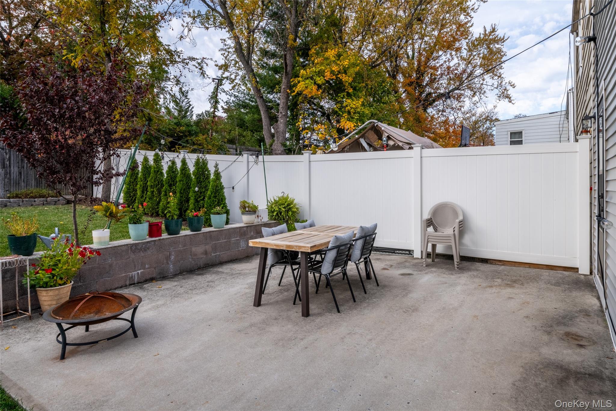 #18 photo, 90 Clinton Avenue, New Rochelle , NY 10801