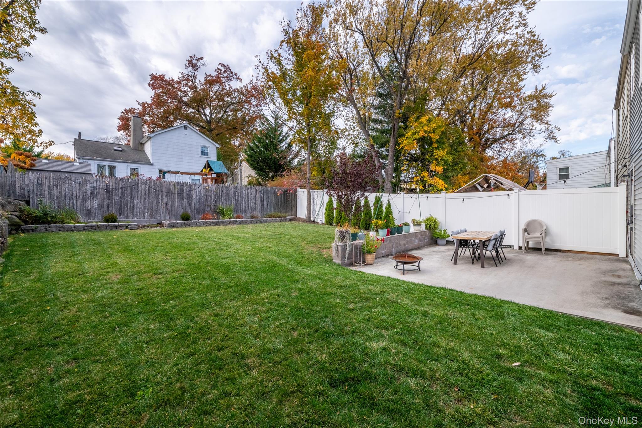 #19 photo, 90 Clinton Avenue, New Rochelle , NY 10801