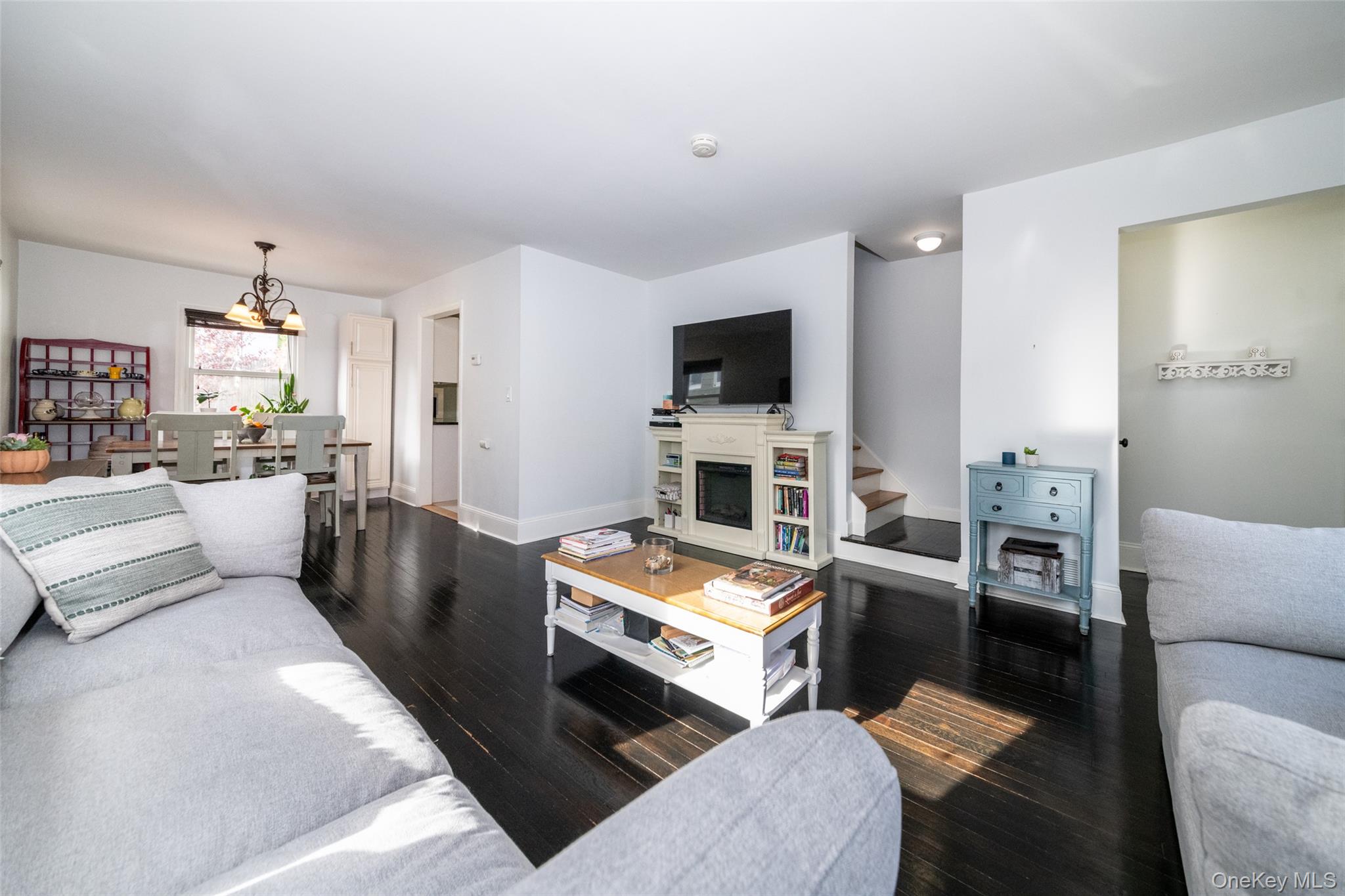 #5 photo, 90 Clinton Avenue, New Rochelle , NY 10801