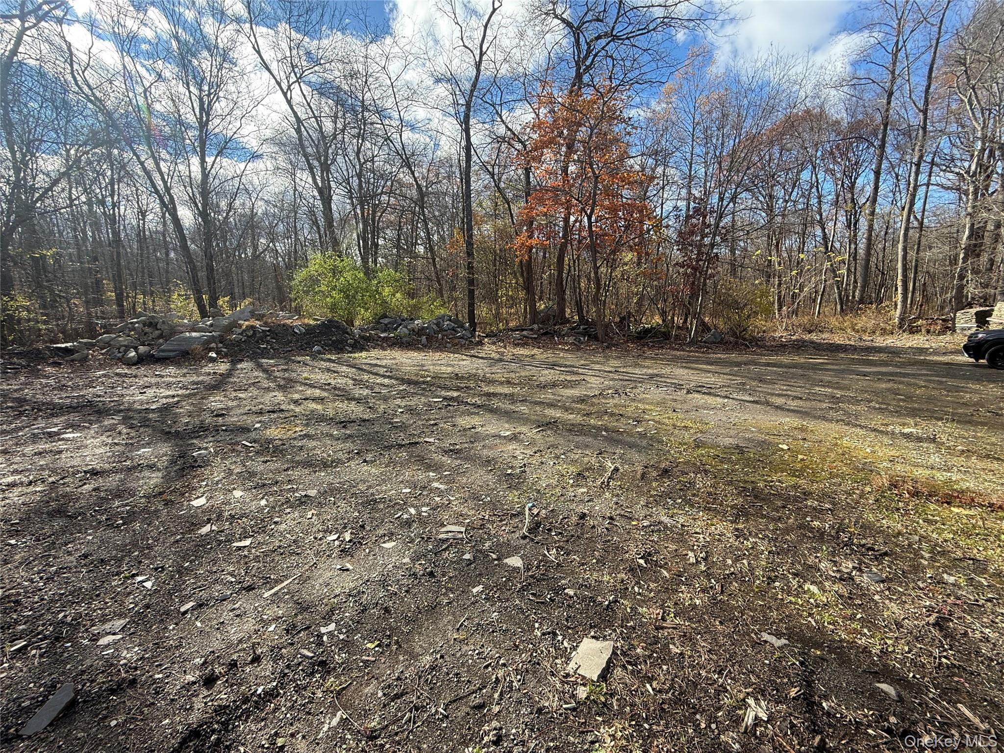 #8 photo, 16 Ernest Lane, Mahopac , NY 10541