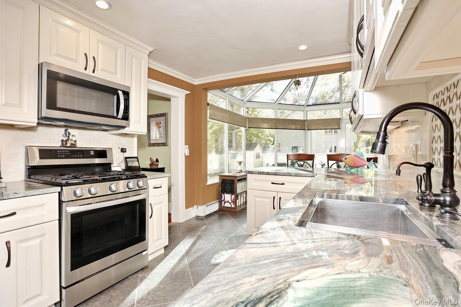 #19 photo, 81 E Maple Avenue, Suffern , NY 10901