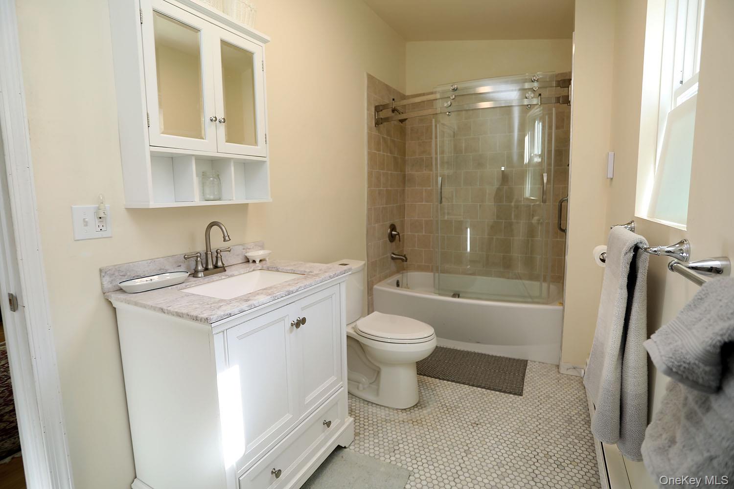 #19 photo, 73 Clover Hill Lane, Call Listing Agent , PA 18415