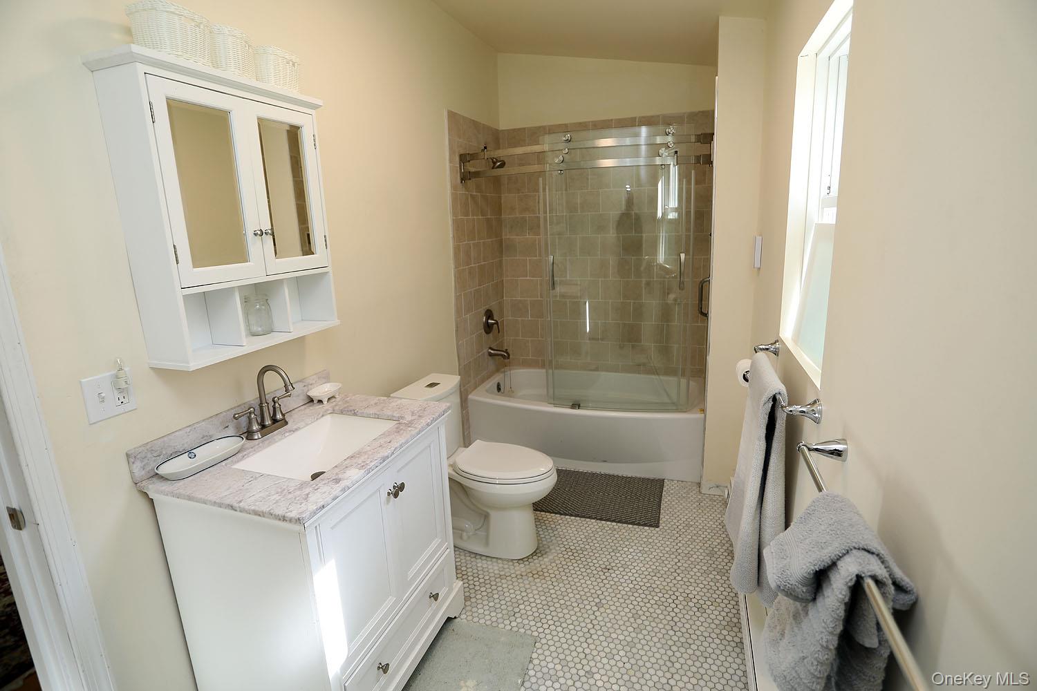 #20 photo, 73 Clover Hill Lane, Call Listing Agent , PA 18415