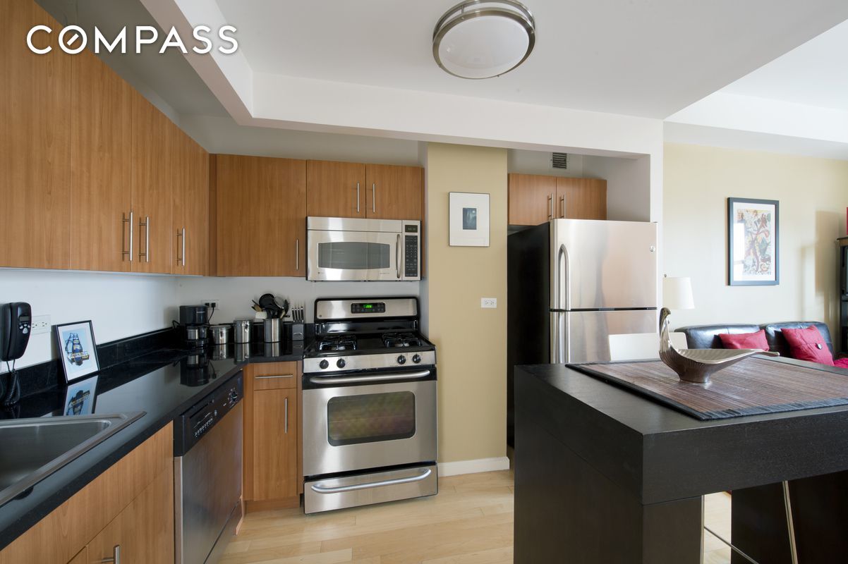 #3 photo, 20 West Street, Financial District , NY 10004