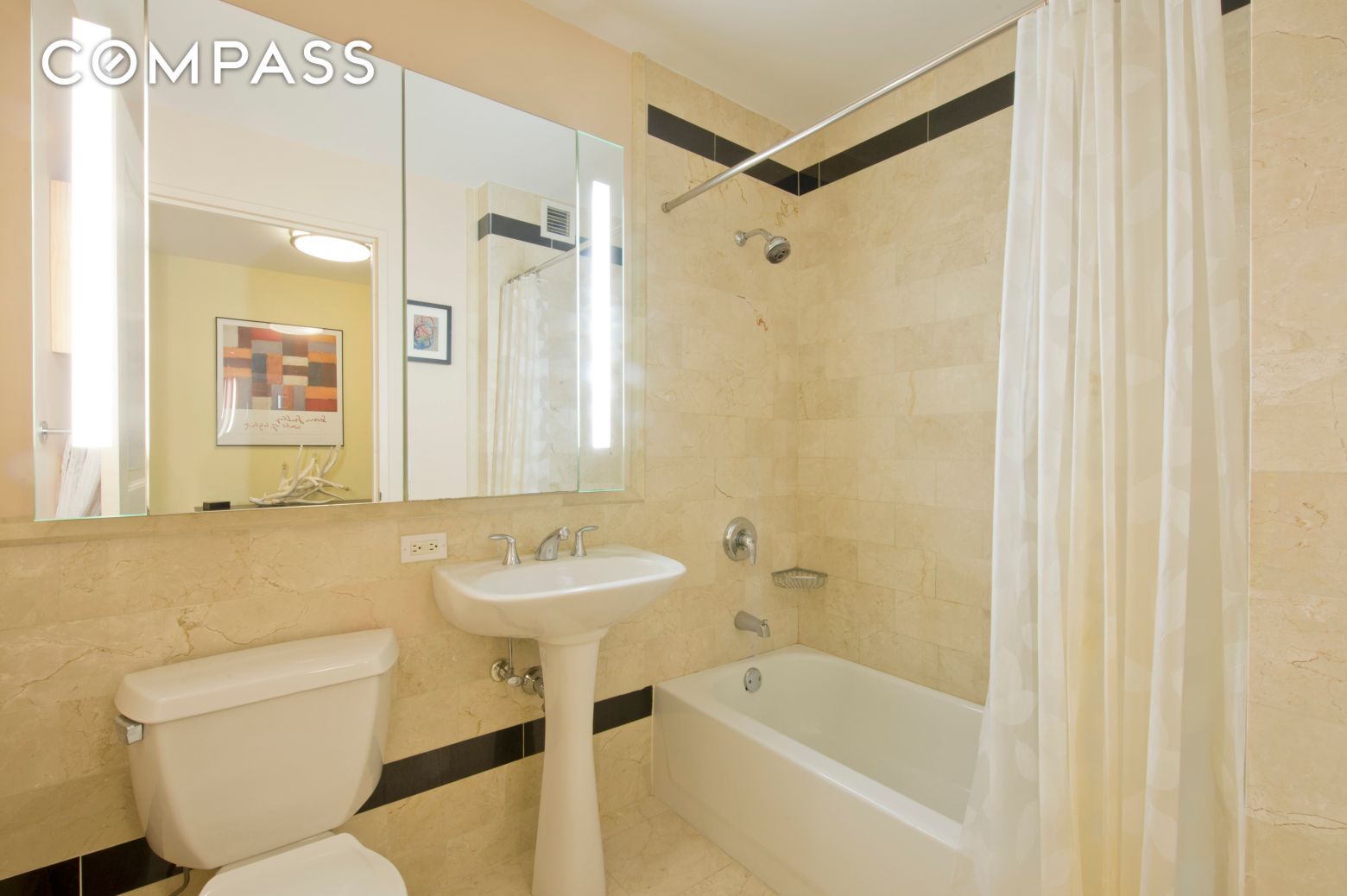 #4 photo, 20 West Street, Financial District , NY 10004