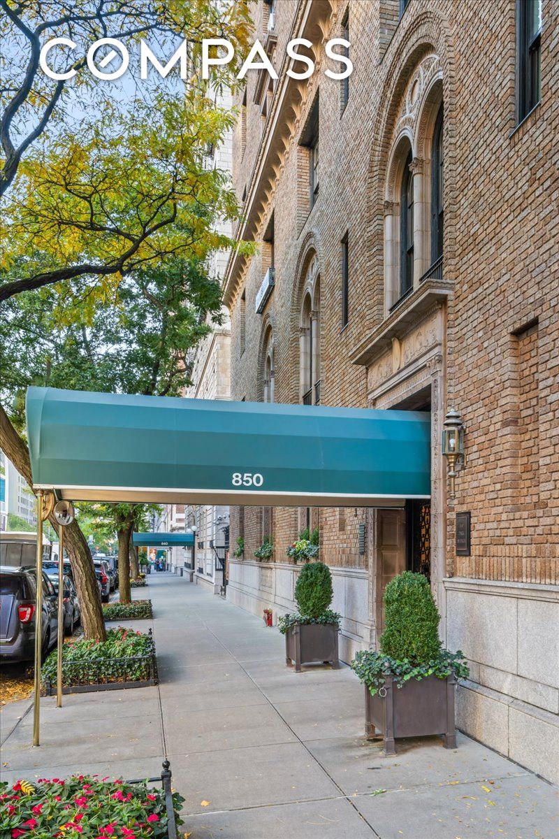 #12 photo, 850 Park Avenue, Lenox Hill , NY 10075