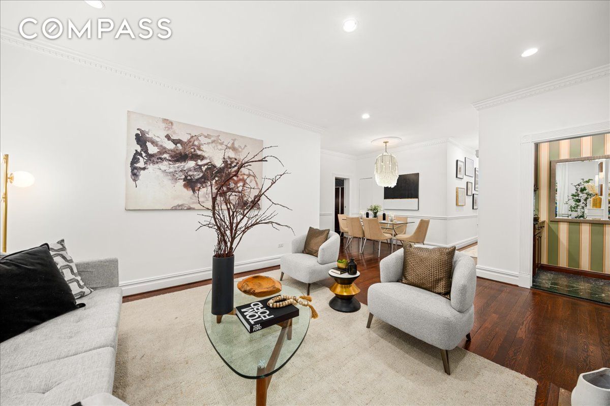 #3 photo, 850 Park Avenue, Lenox Hill , NY 10075