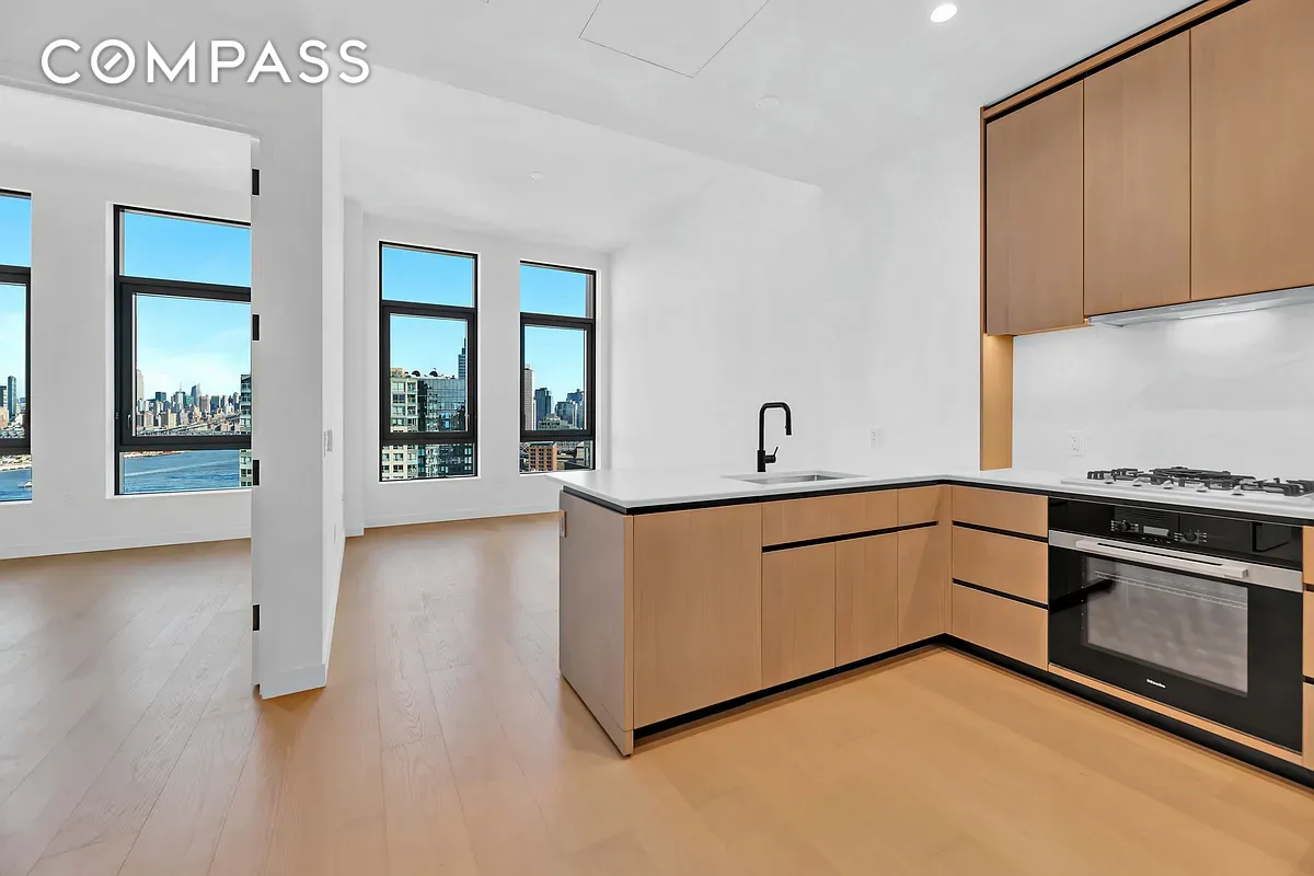 #1 photo, Brooklyn, Williamsburg , NY 11249